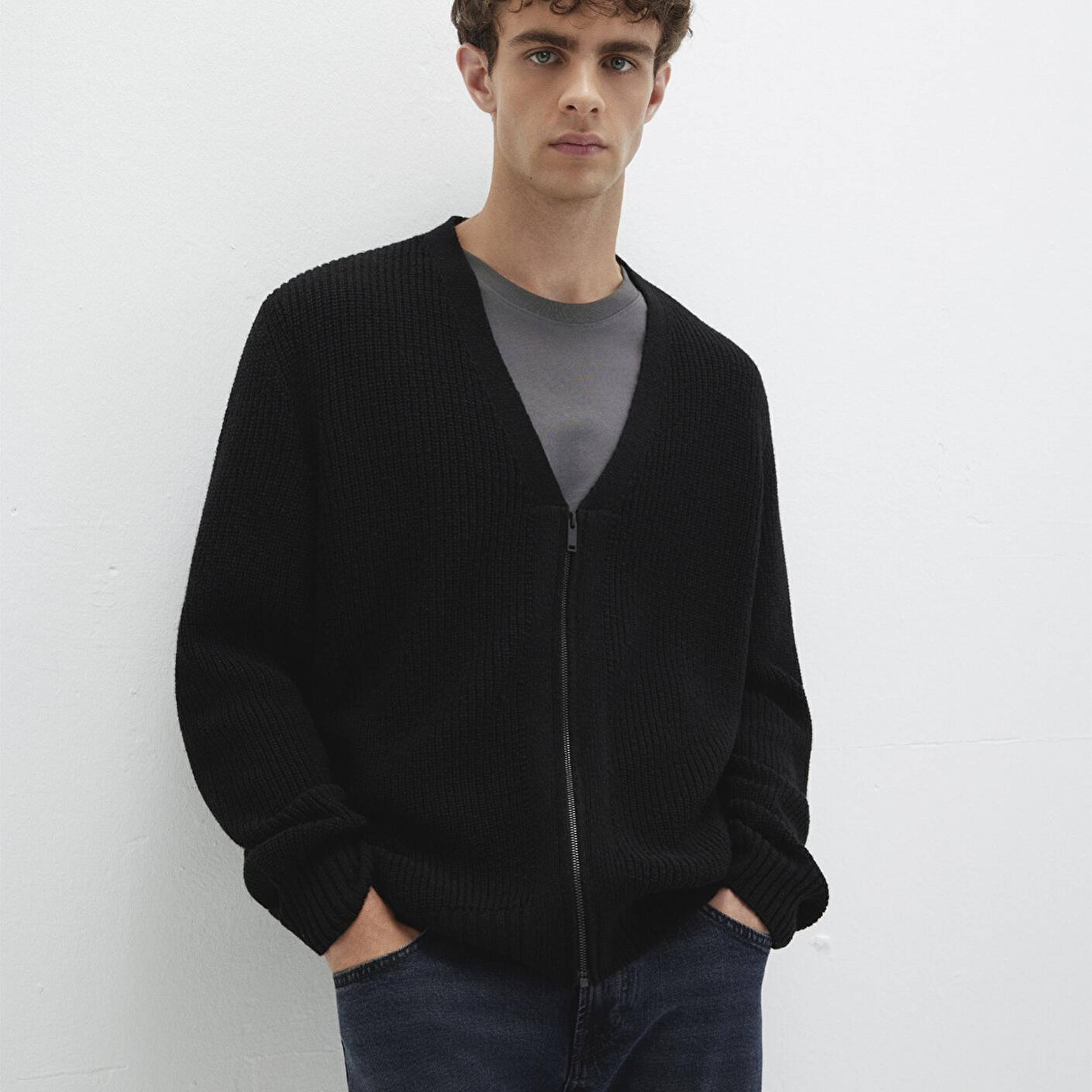 Mavi Yün Karışımlı Fermuarlı Siyah Hırka Regular Fit / Normal Kesim 0710262-900