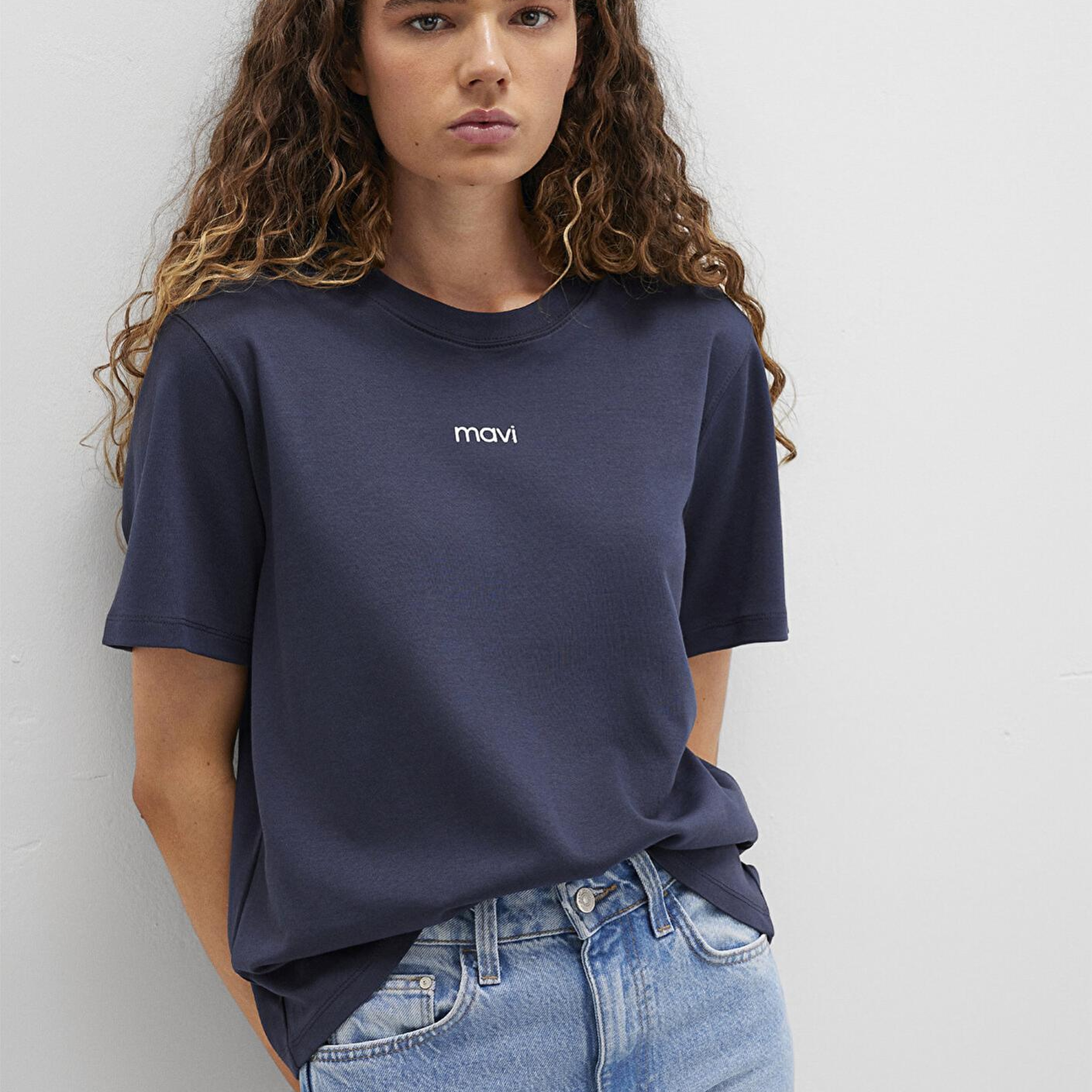 Mavi Mavi Logo Baskılı İnterlok Lacivert Tişört Regular Fit / Normal Kesim 1612829-85315