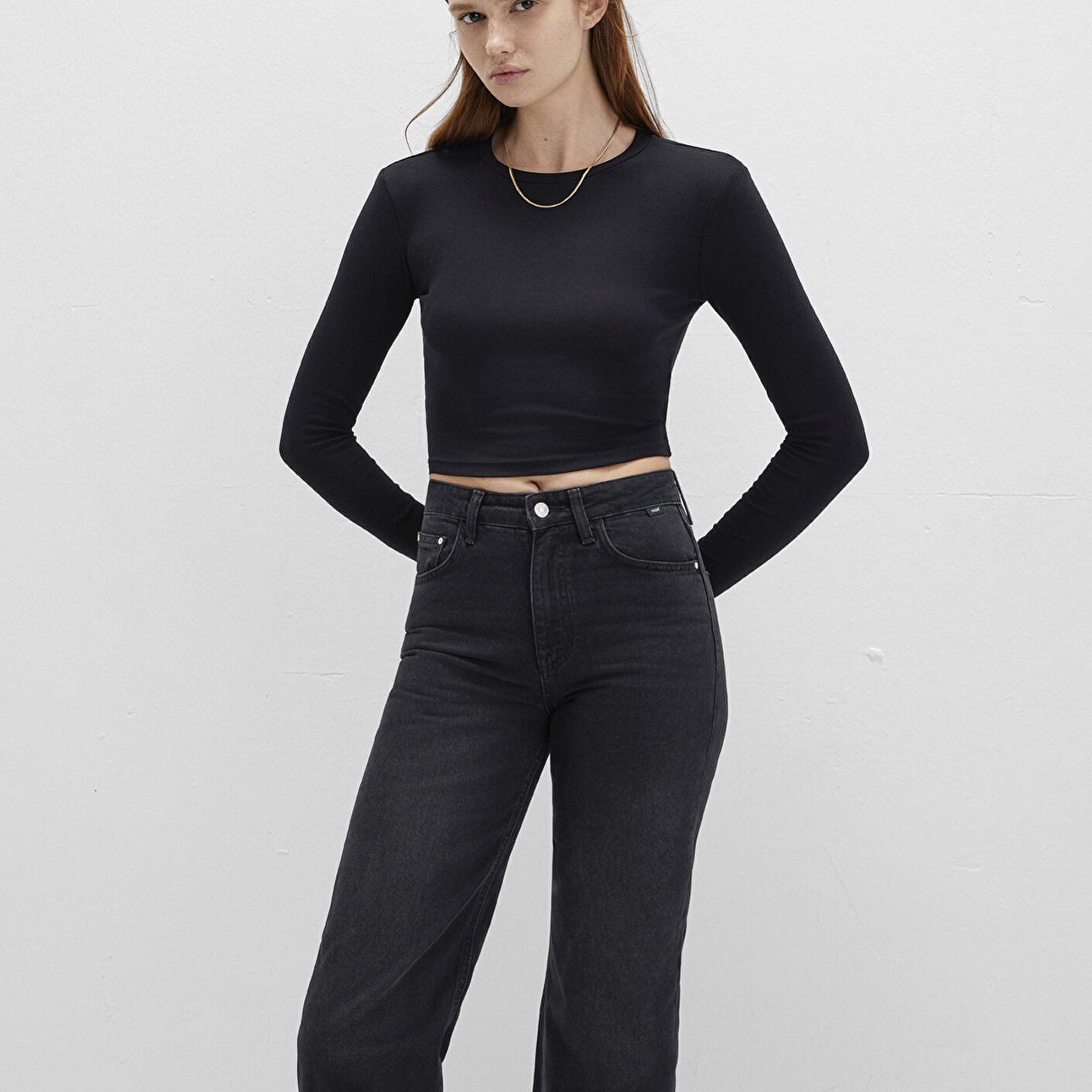 Mavi Uzun Kollu Siyah Crop Basic Tişört Crop / Kısa Kesim 1612822-900