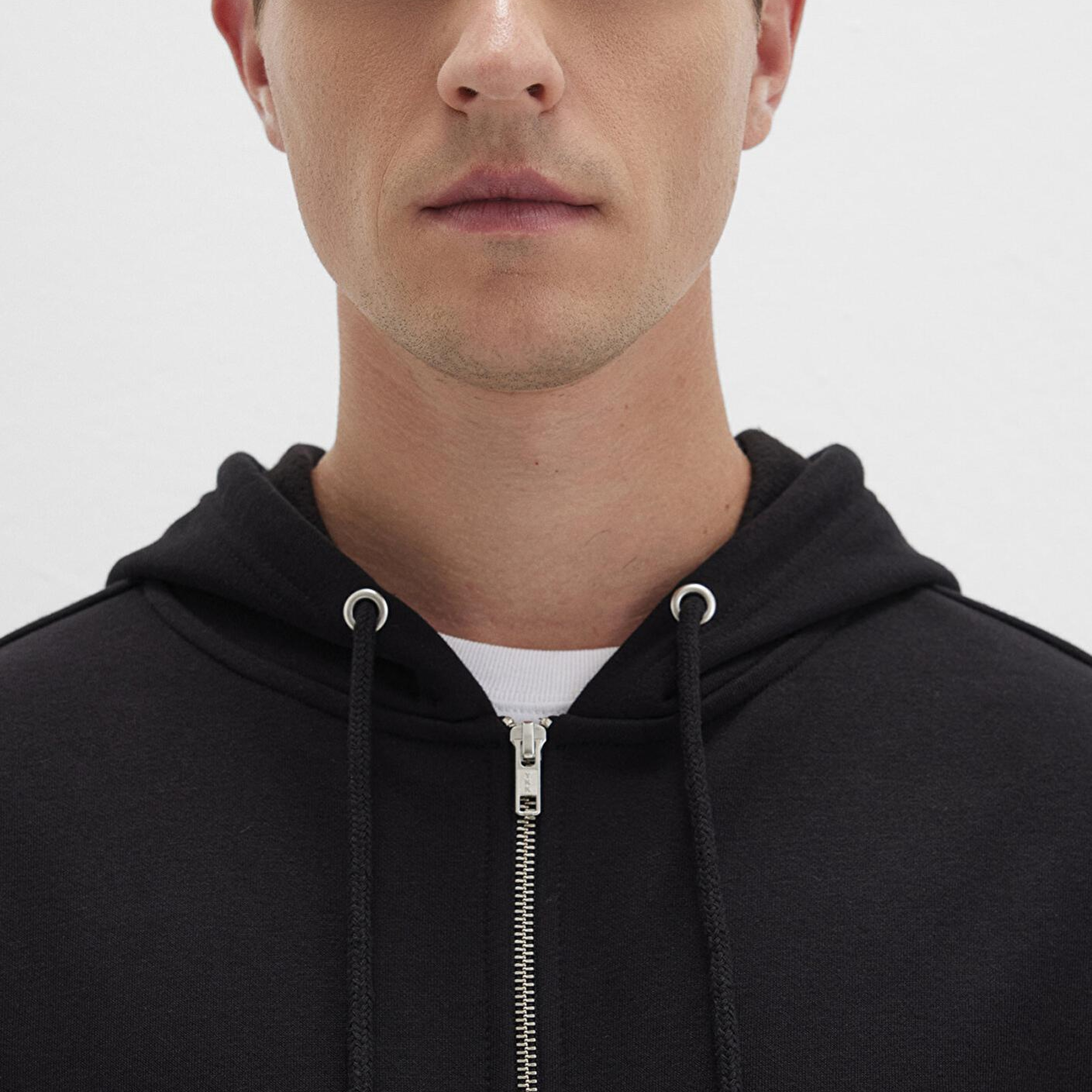 Mavi Kapüşonlu Fermuarlı Siyah Basic Sweatshirt 0S10277-900