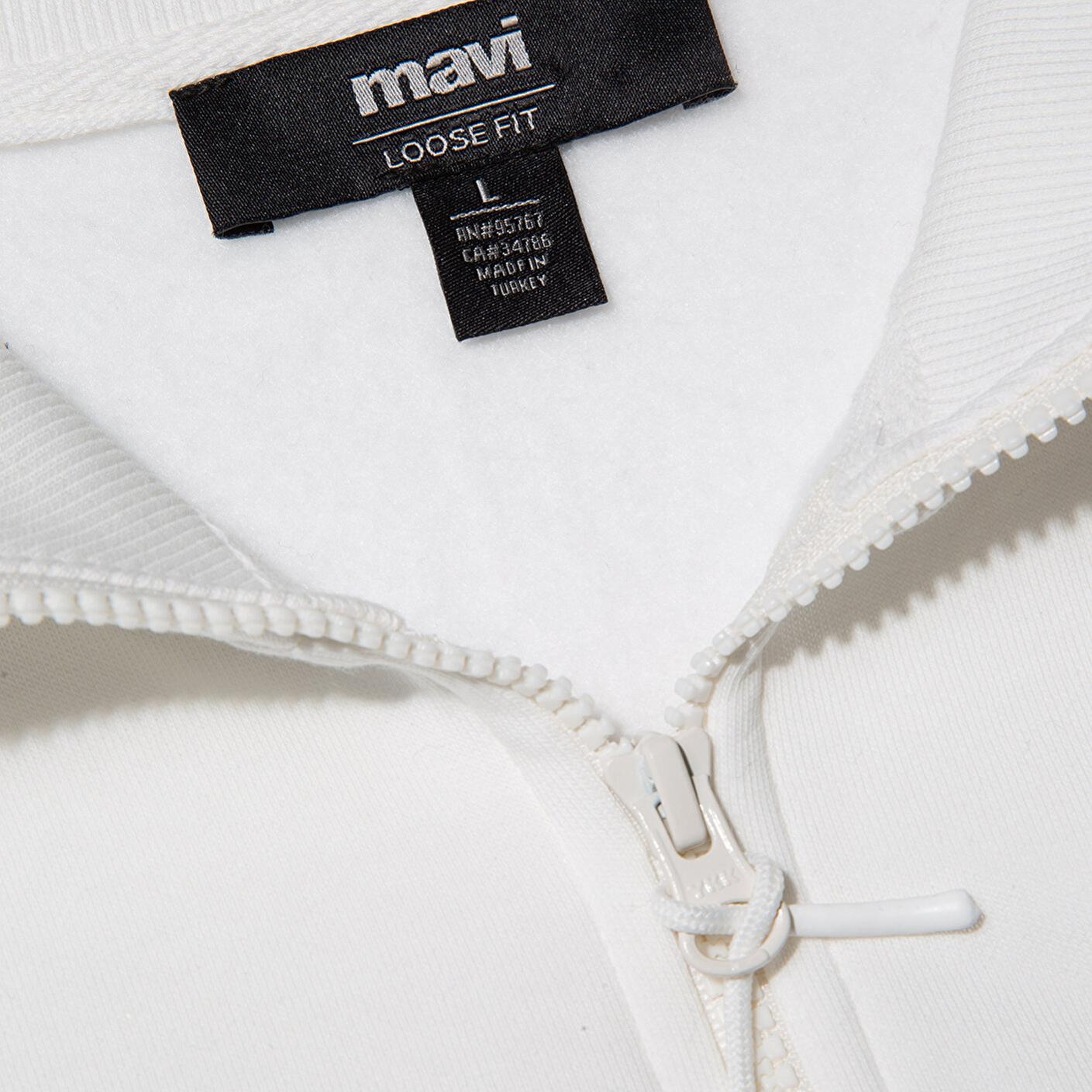 Mavi Yarı Fermuarlı Beyaz Basic Sweatshirt 0S10278-70057