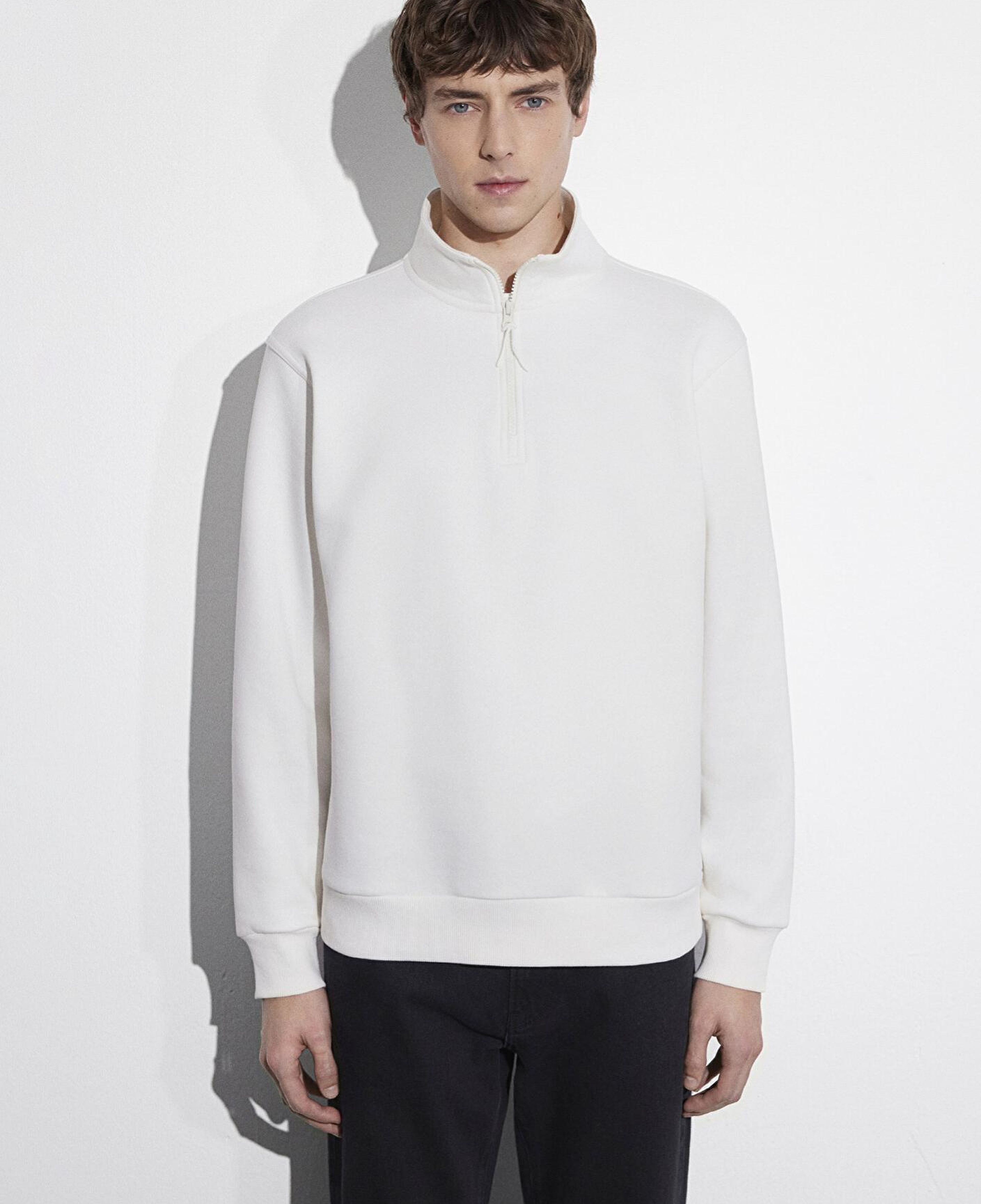 Mavi Yarı Fermuarlı Beyaz Basic Sweatshirt 0S10278-70057