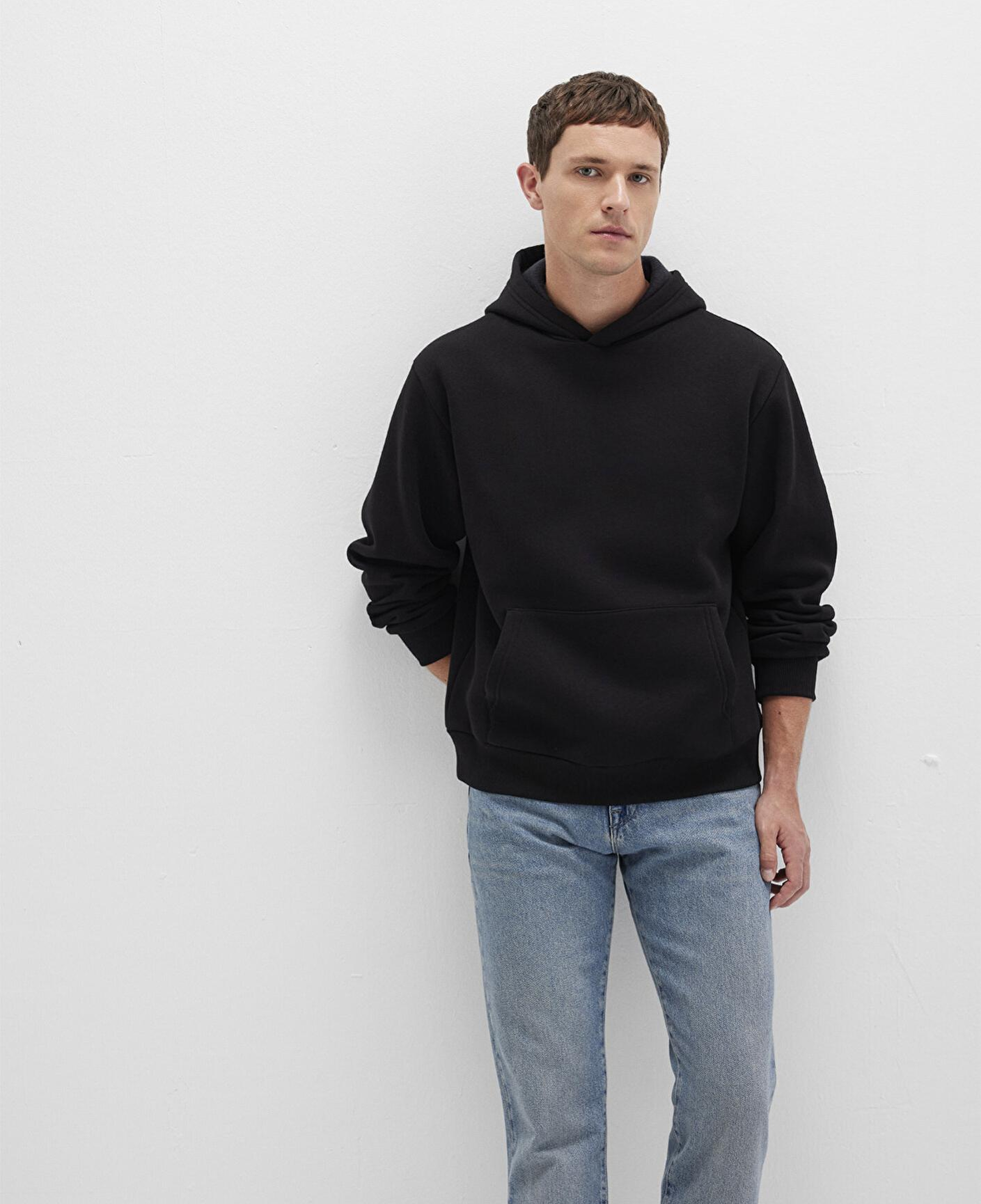 Mavi Kapüşonlu Siyah Basic Sweatshirt 0S10275-900