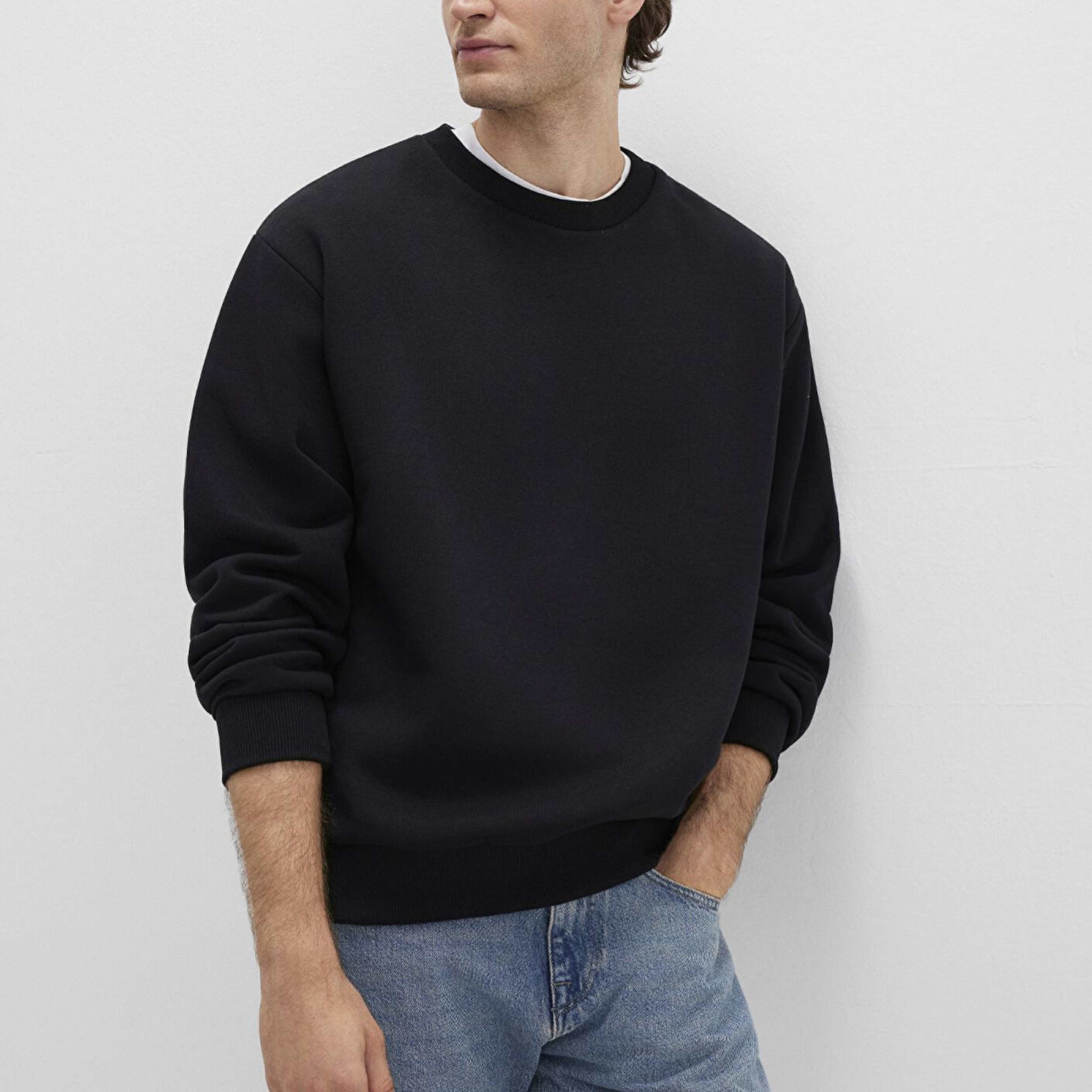 Mavi Bisiklet Yaka Siyah Basic Sweatshirt 0S10276-900