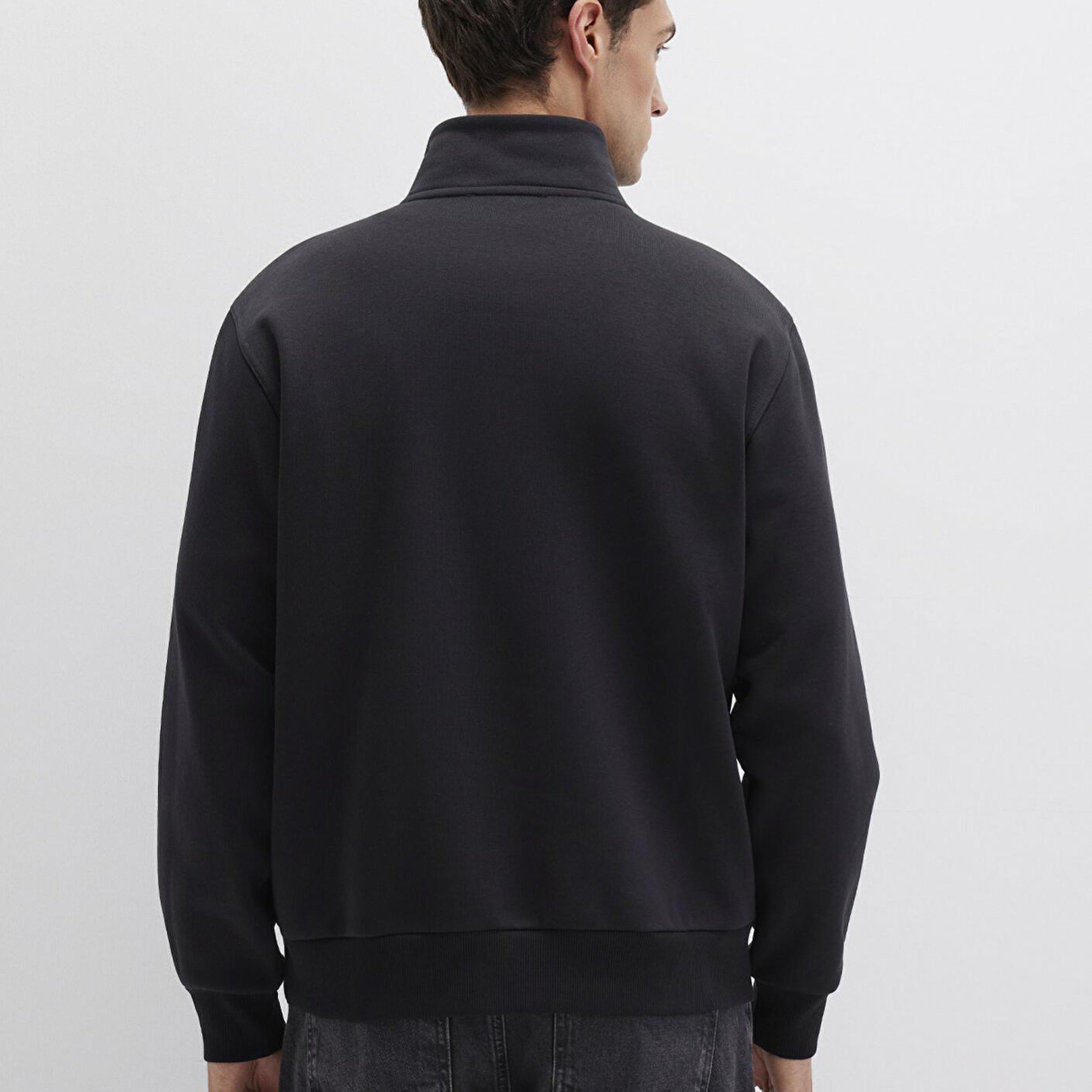 Mavi Yarı Fermuarlı Siyah Basic Sweatshirt 0S10278-900