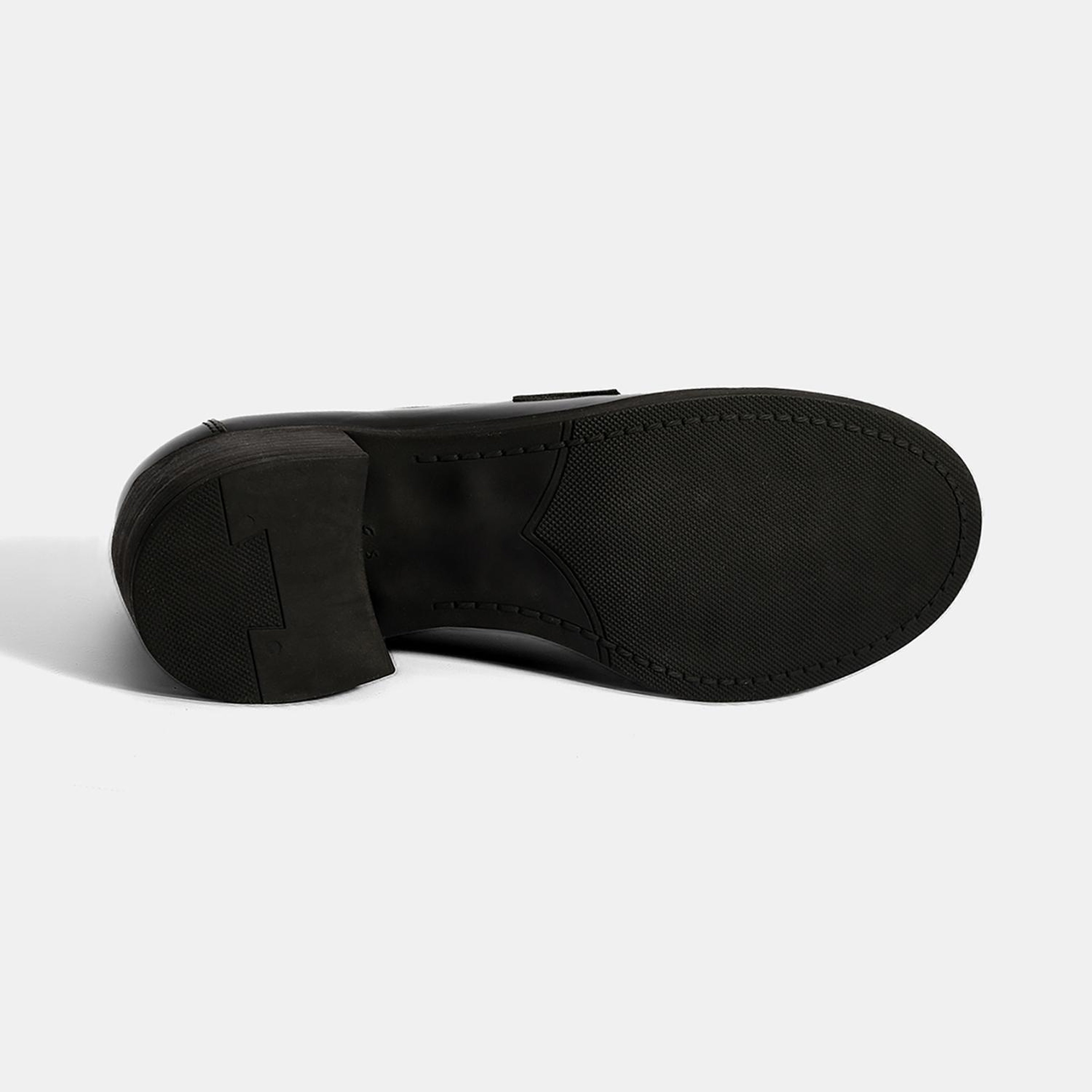 Kadın Siyah Topuklu Deri Loafer