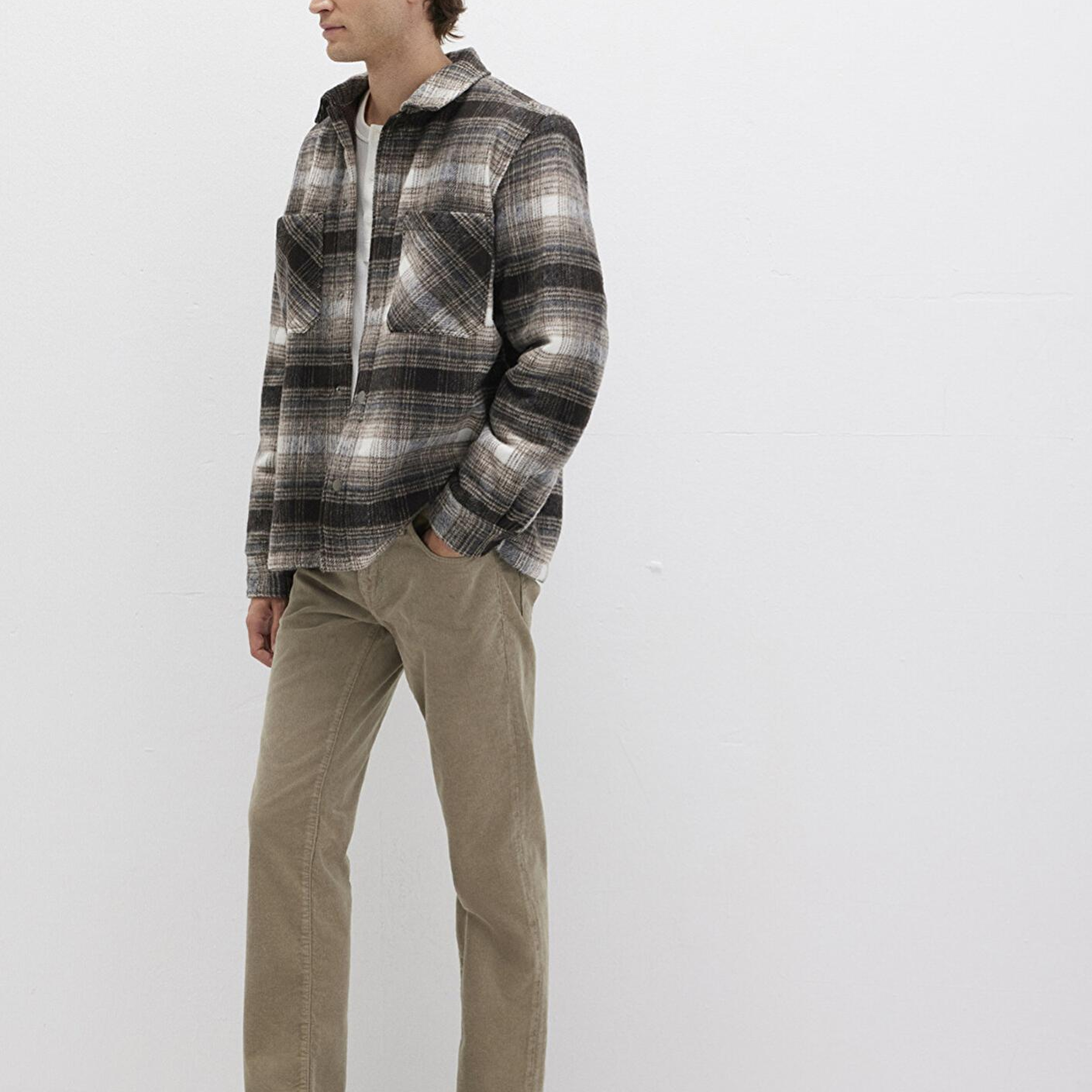 Mavi Martin Koyu Bej Kadife Pantolon 0037888246