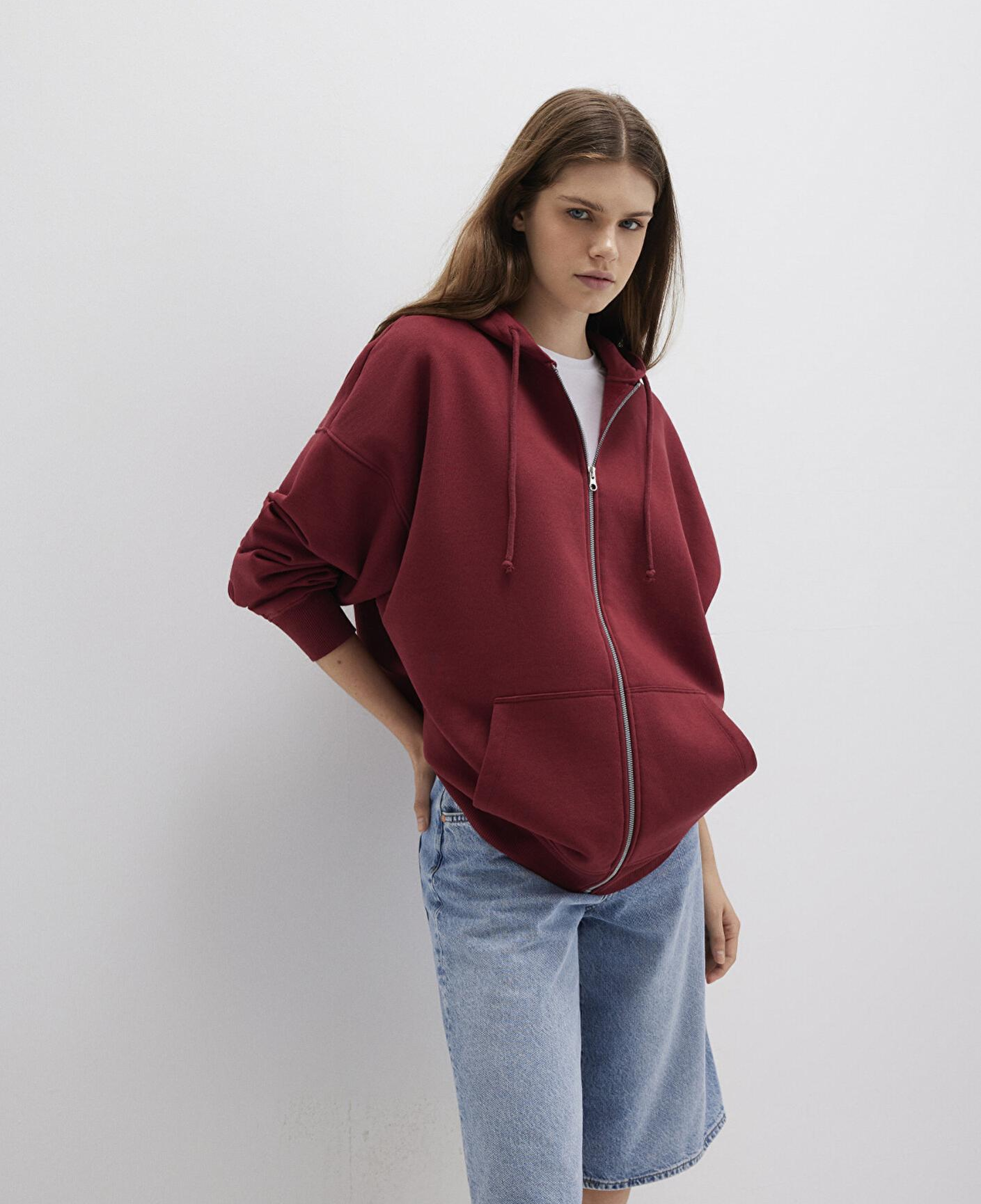 Mavi Kapüşonlu Fermuarlı Bordo Sweatshirt 1610221-85493
