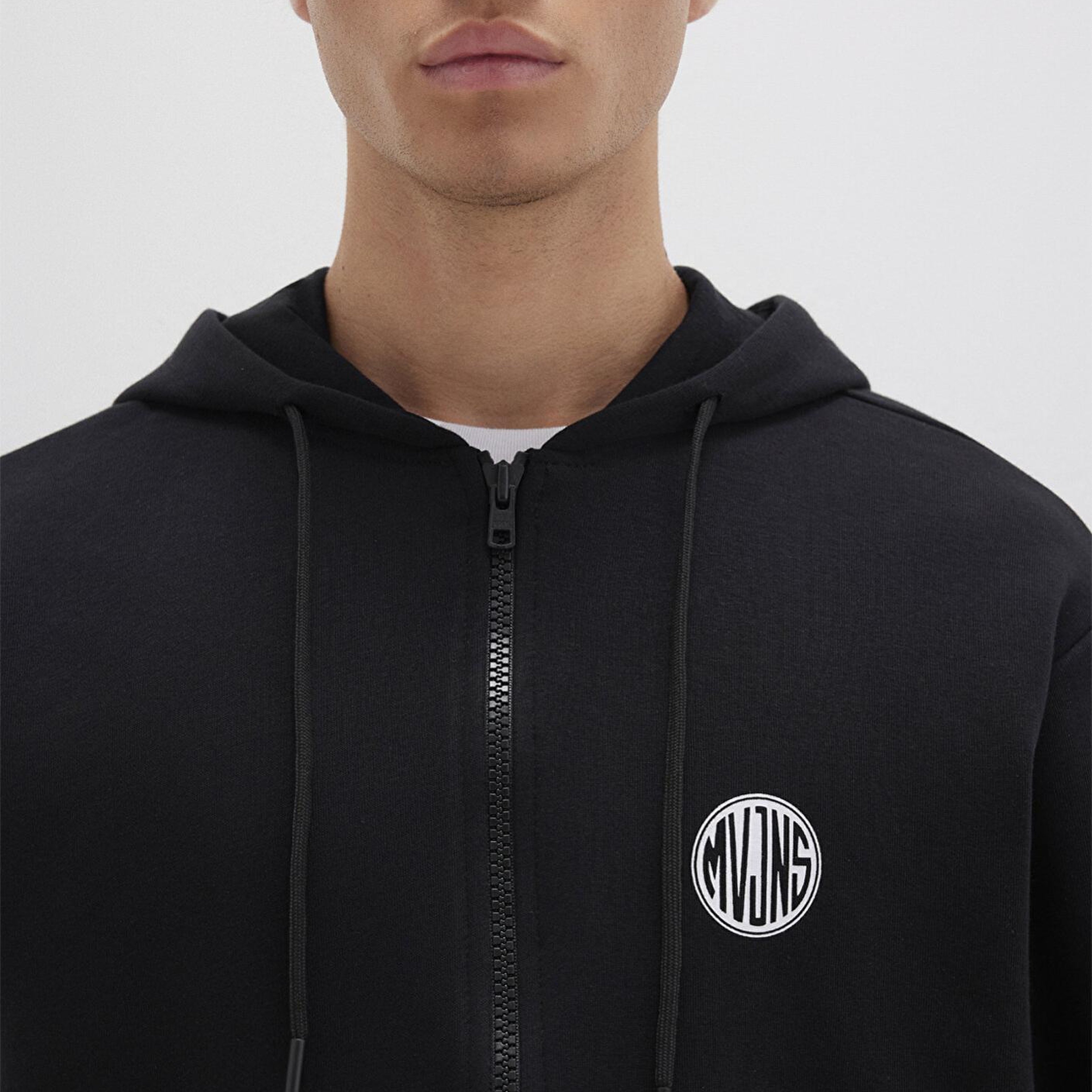 Mavi MVJNS Logo Baskılı Fermuarlı Kapüşonlu Siyah Sweatshirt 0S10193-900