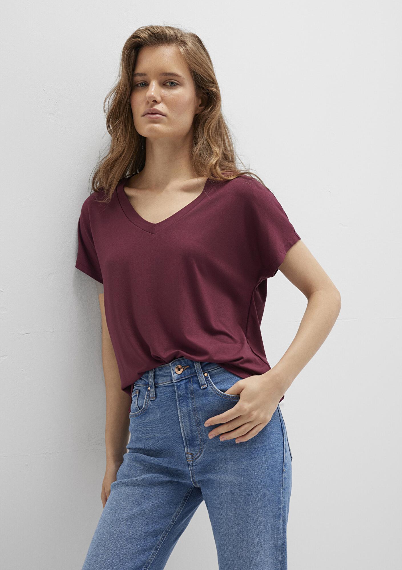 Mavi V Yaka Bordo Basic Viskoz Tişört Regular Fit / Normal Kesim 167714-70393