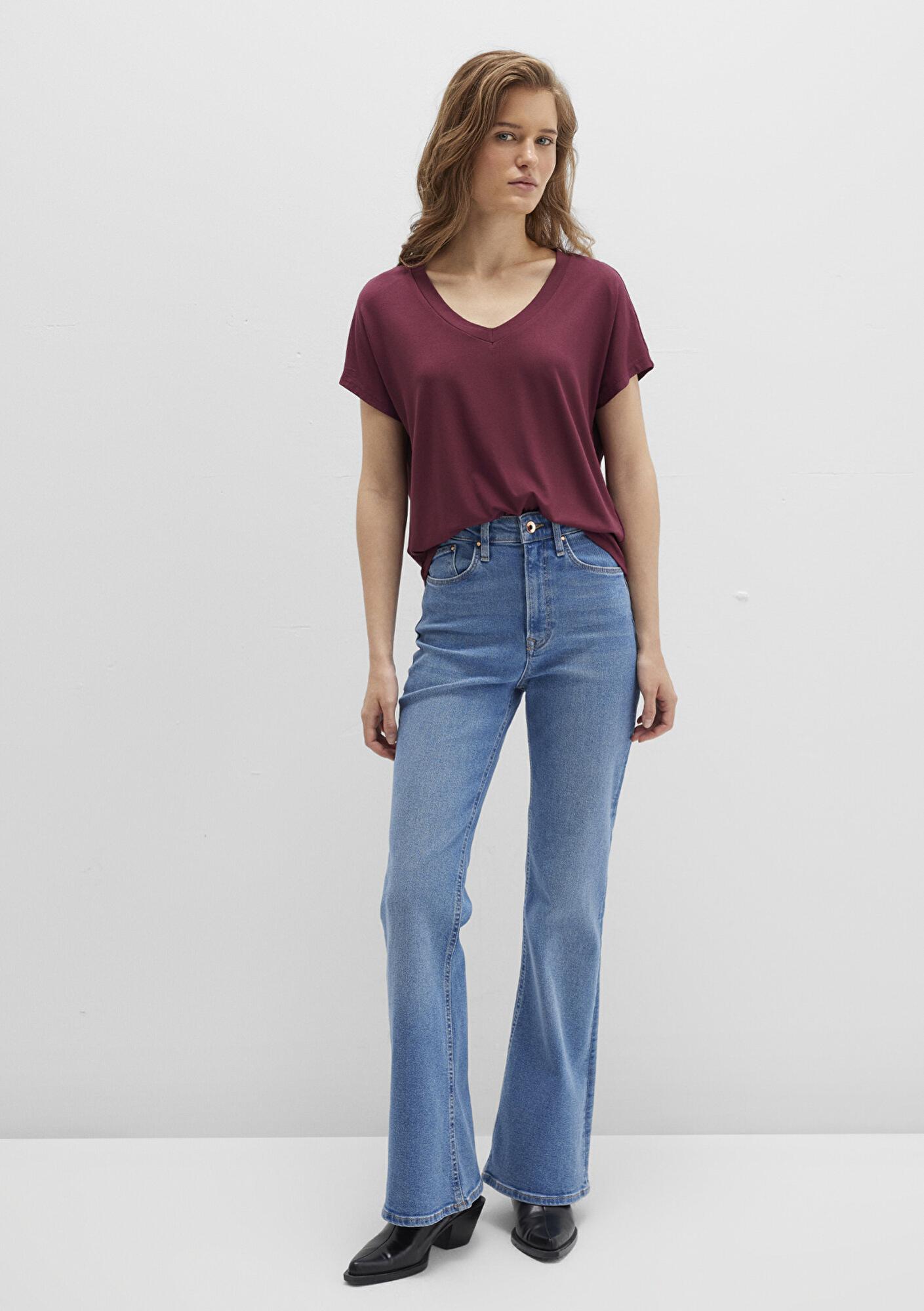 Mavi V Yaka Bordo Basic Viskoz Tişört Regular Fit / Normal Kesim 167714-70393