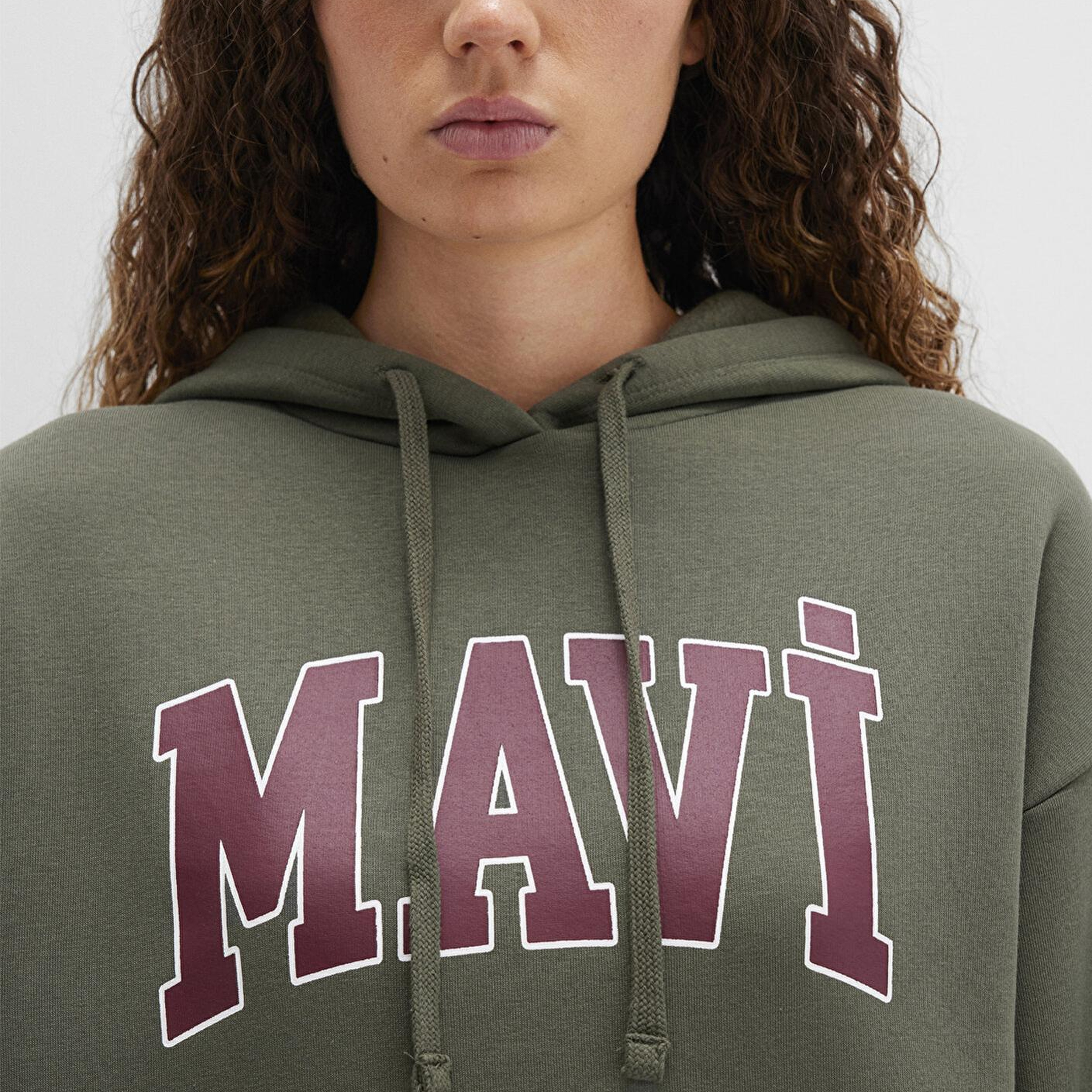 Mavi Mavi Logo Baskılı Kapüşonlu Haki Sweatshirt 1600361-71581