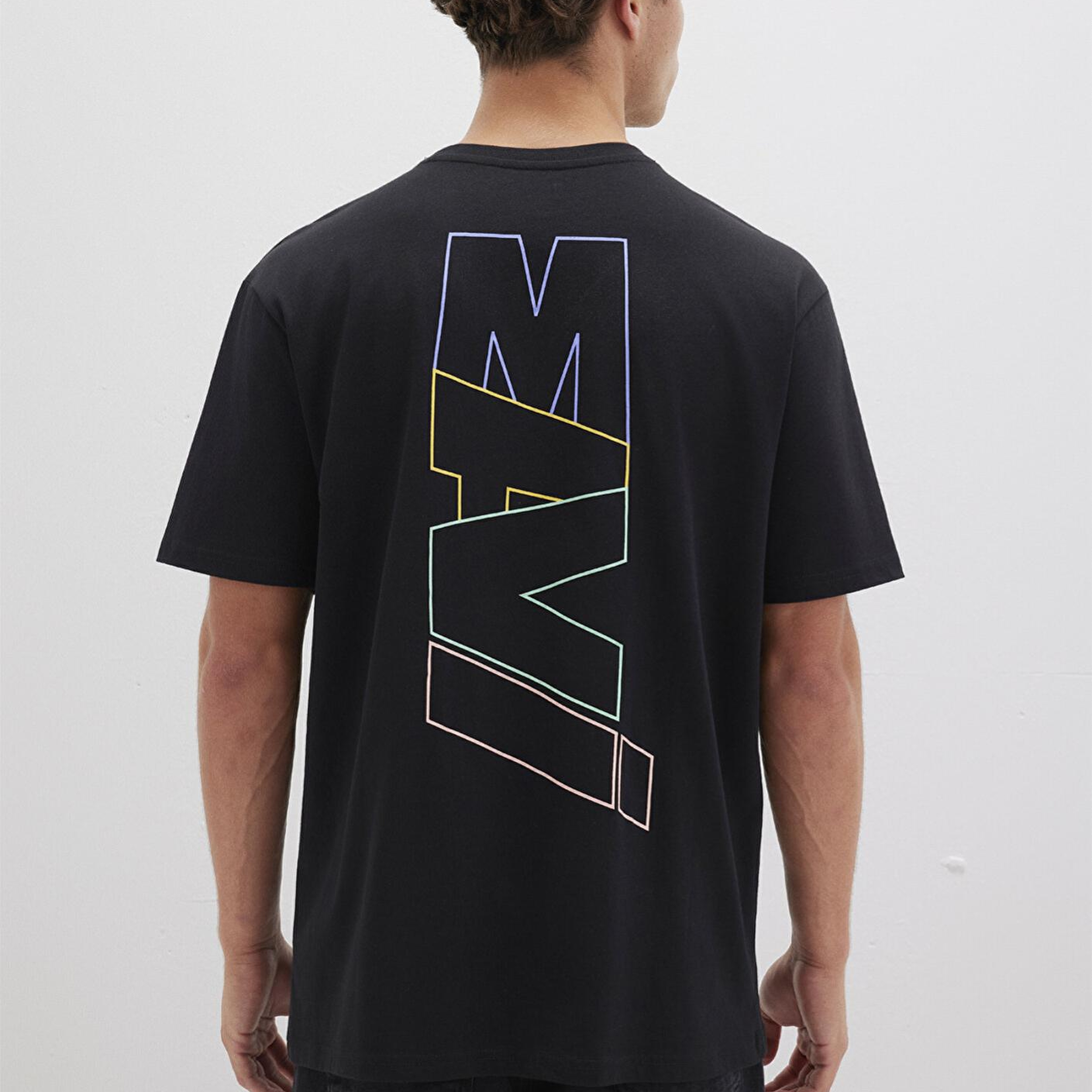 Mavi Mavi Logo Sırt Baskılı Siyah Tişört Loose Fit / Bol Rahat Kesim 0612350-900