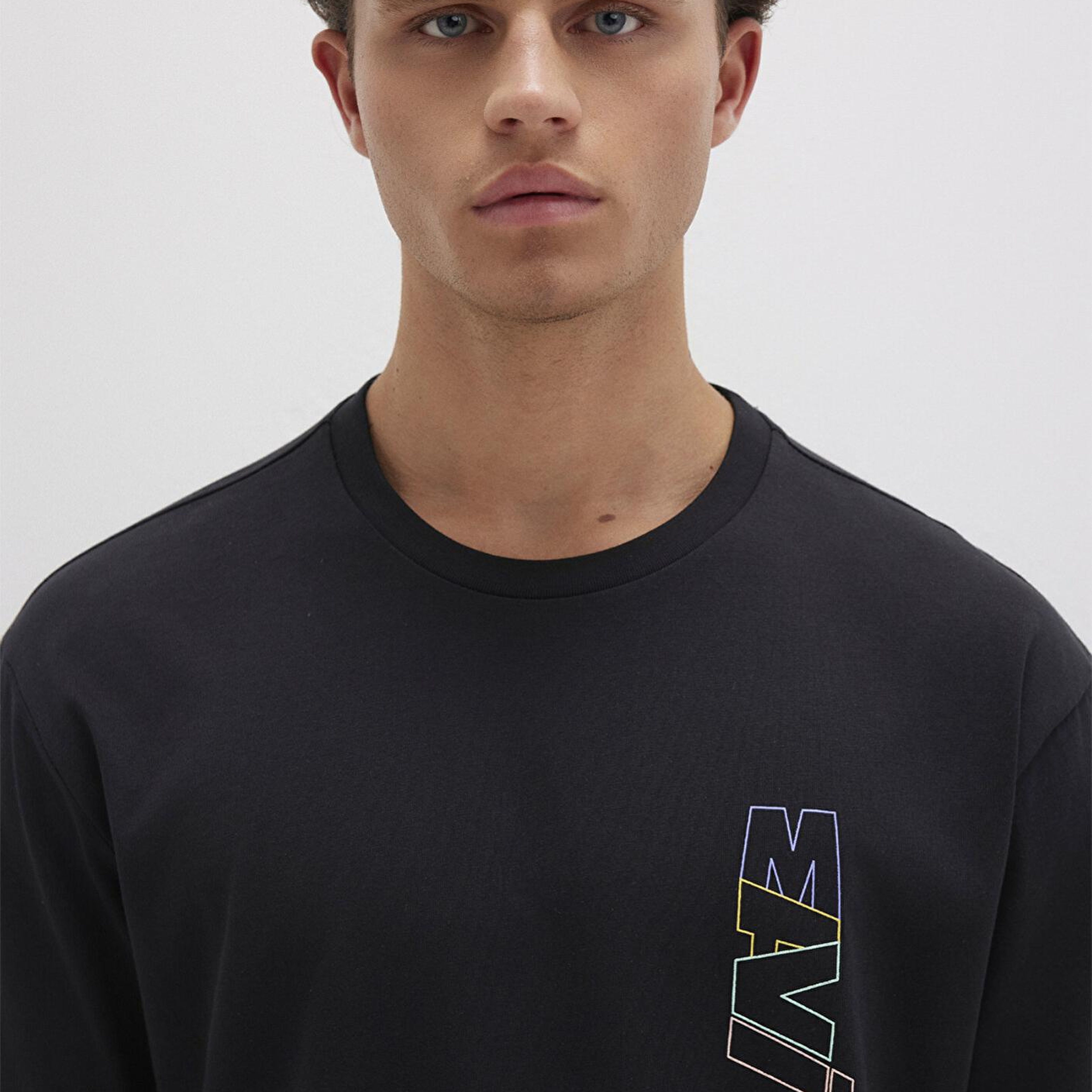 Mavi Mavi Logo Sırt Baskılı Siyah Tişört Loose Fit / Bol Rahat Kesim 0612350-900