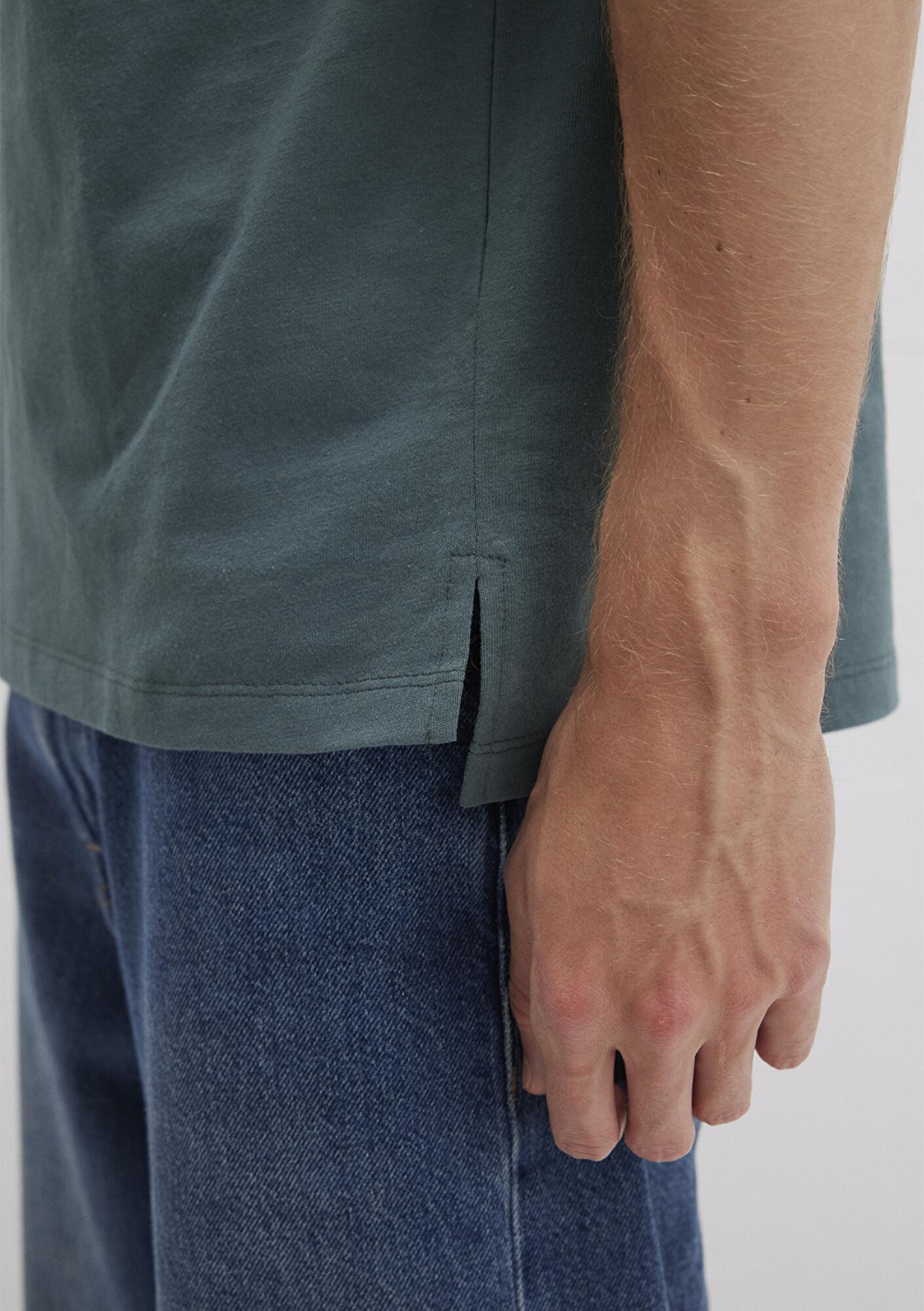 Mavi Cep Detaylı Yeşil Basic Tişört Loose Fit / Bol Rahat Kesim 066248-71577