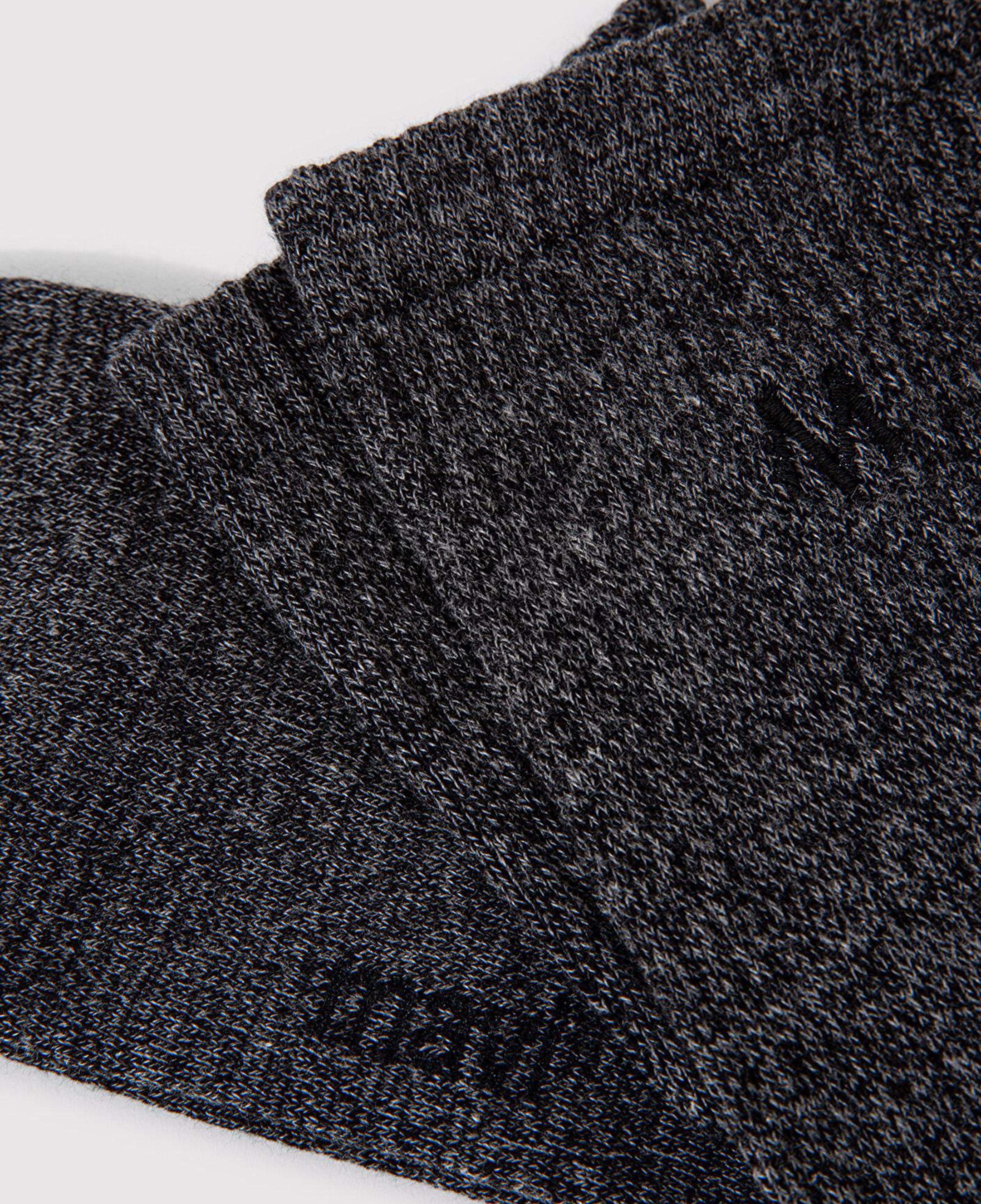 Mavi Mühür Logo Nakışlı Siyah Soket Çorap 0911622-900