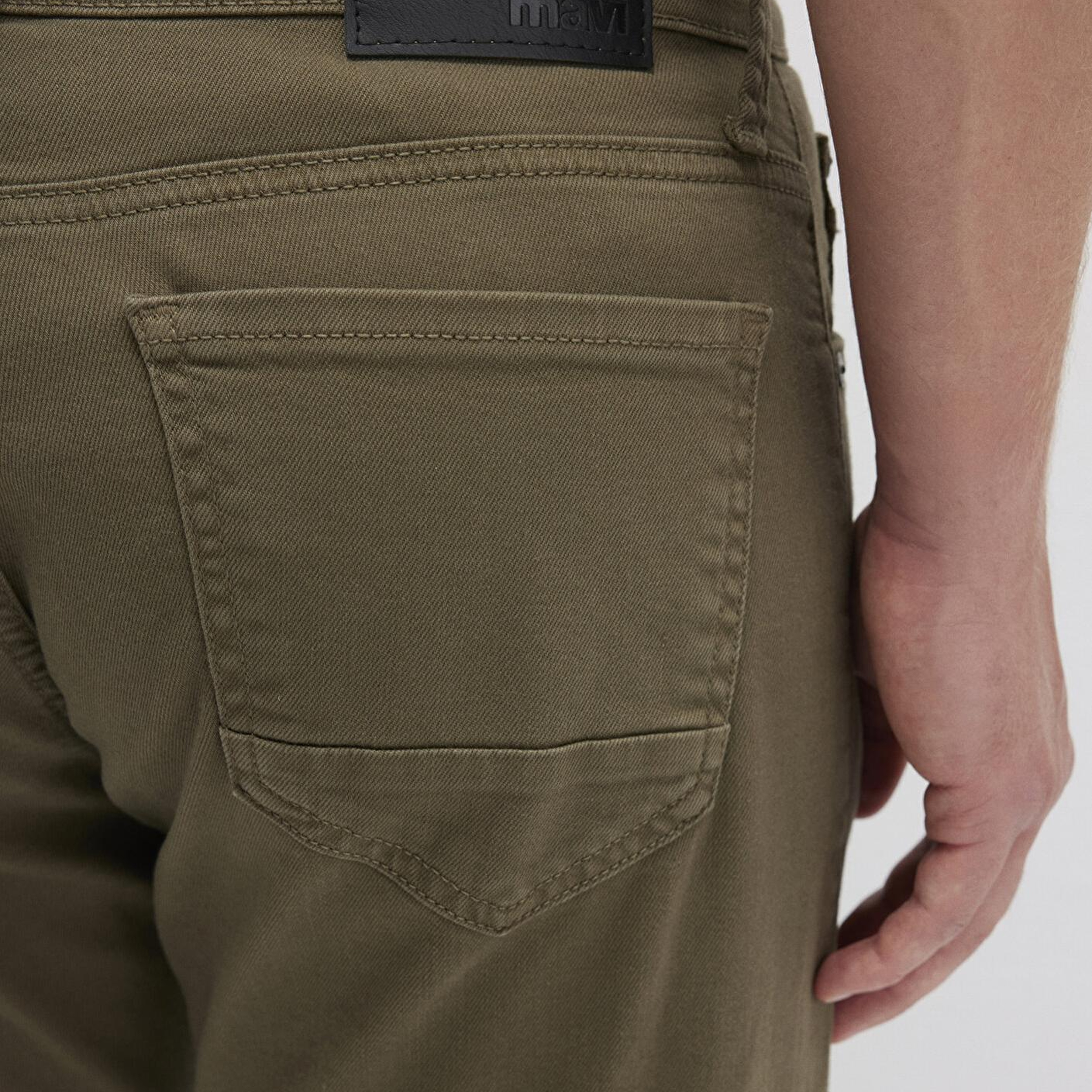 Mavi Martin Zeytin Yeşili Comfort Gabardin Pantolon 0037888046