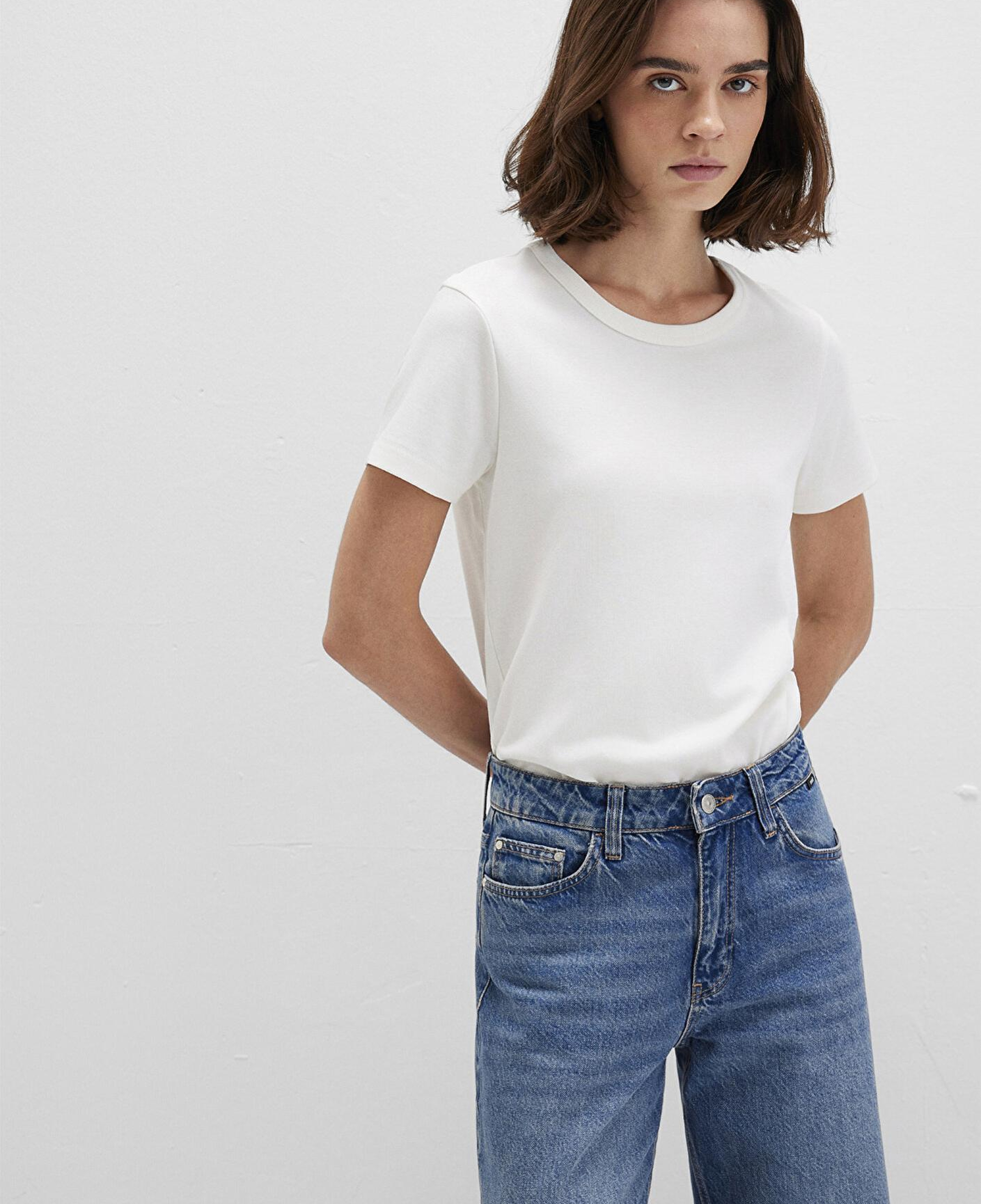 Mavi Bisiklet Yaka İnterlok Beyaz Basic Tişört Slim Fit / Dar Kesim 1612707-70057