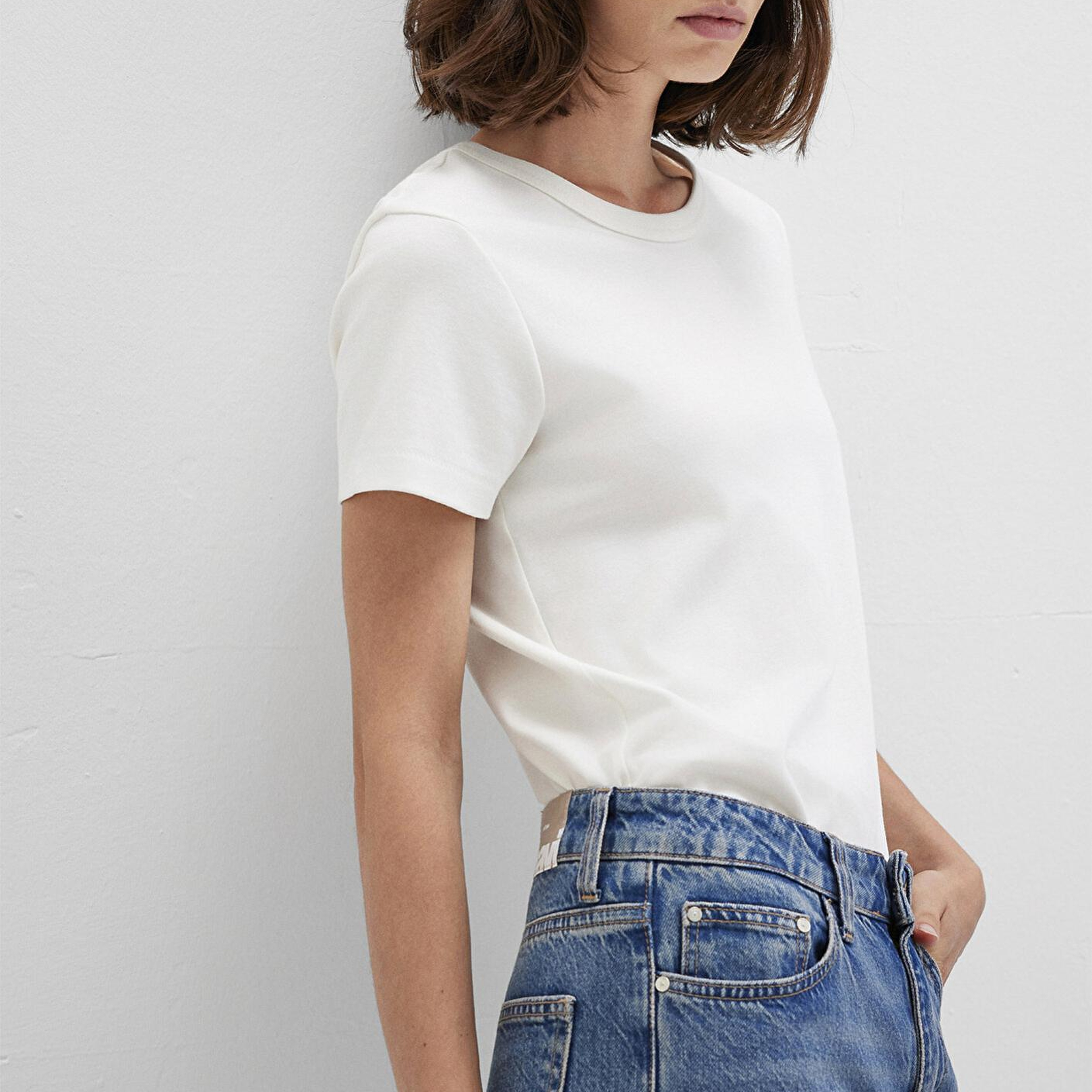 Mavi Bisiklet Yaka İnterlok Beyaz Basic Tişört Slim Fit / Dar Kesim 1612707-70057