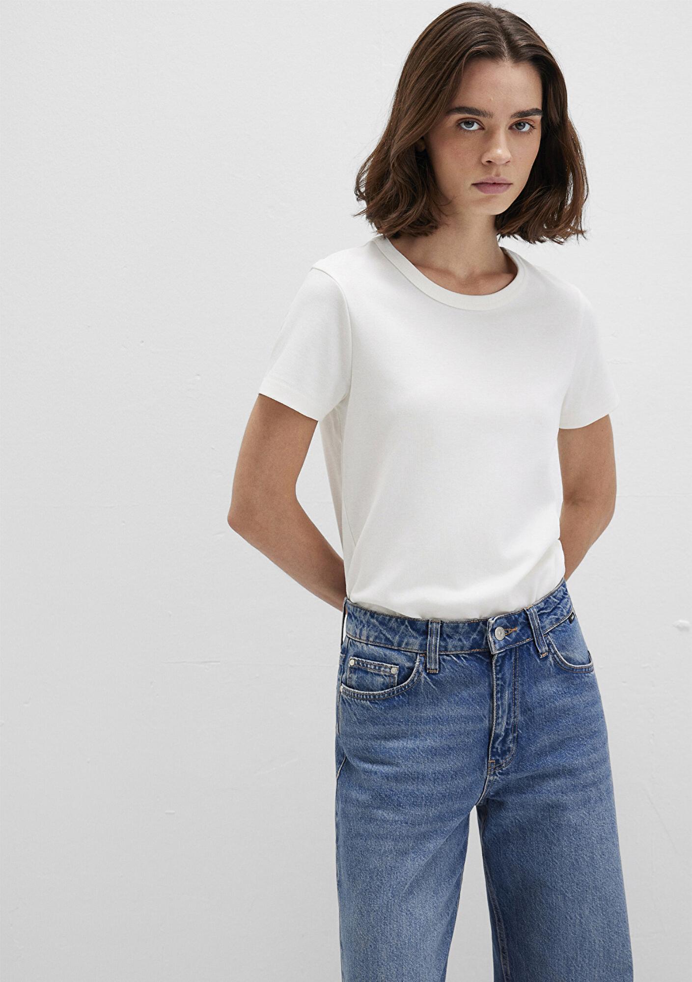 Mavi Bisiklet Yaka İnterlok Beyaz Basic Tişört Slim Fit / Dar Kesim 1612707-70057