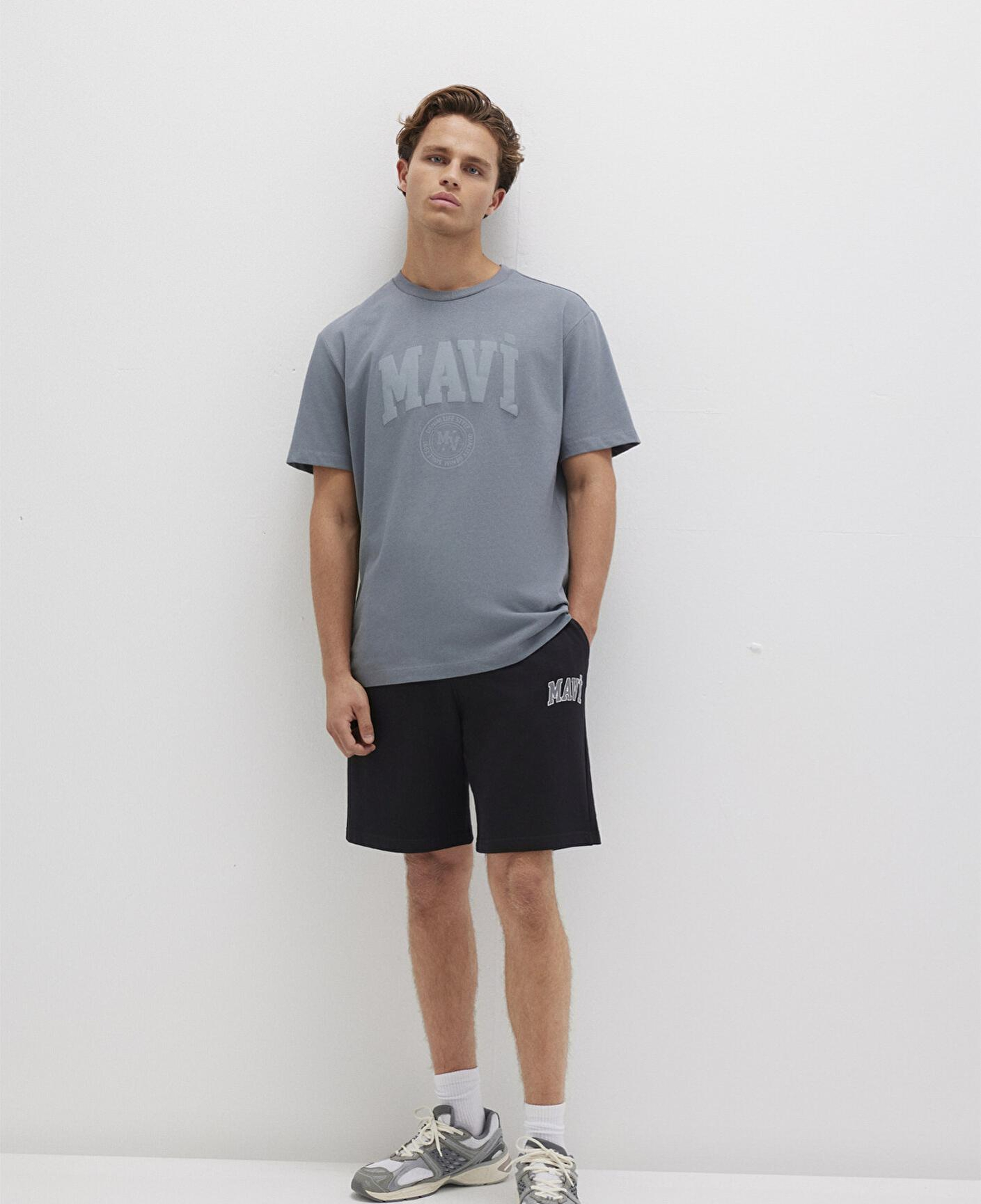 Mavi Mavi Logo Baskılı Siyah Şort 0410224-900