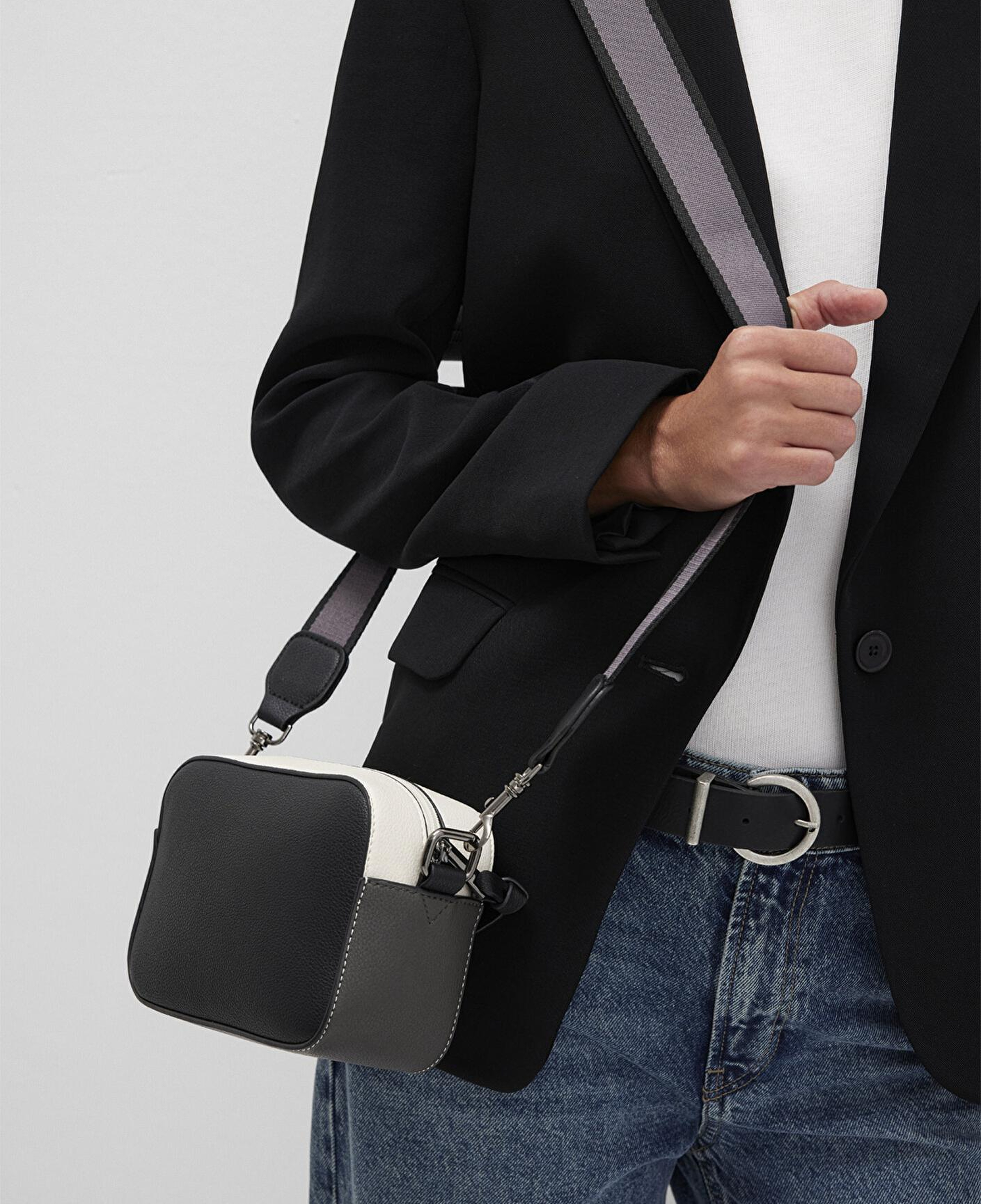 Mavi Siyah Askılı Antrasit Çapraz Çanta 1910084-88035