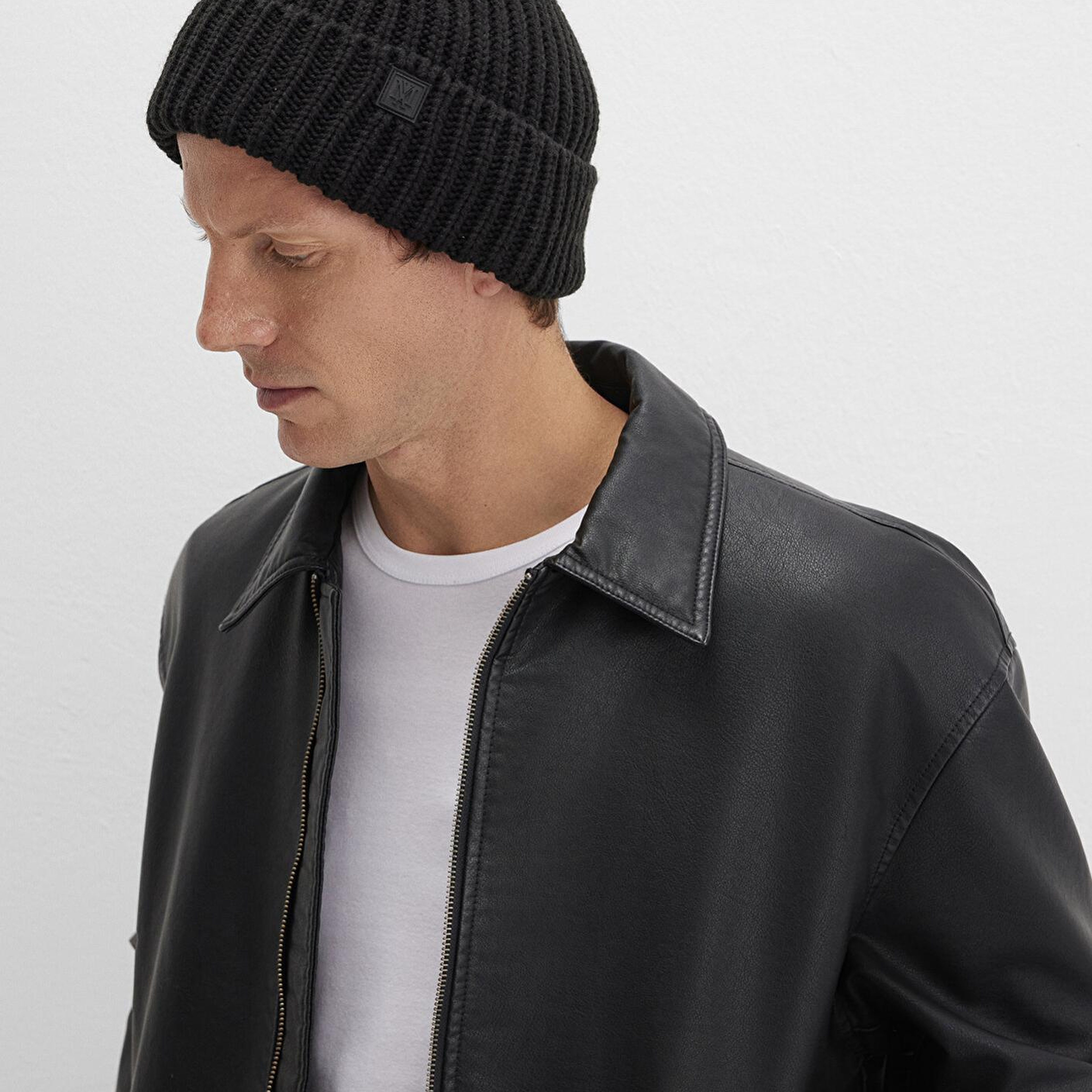 Mavi Siyah Bere 0910996-900