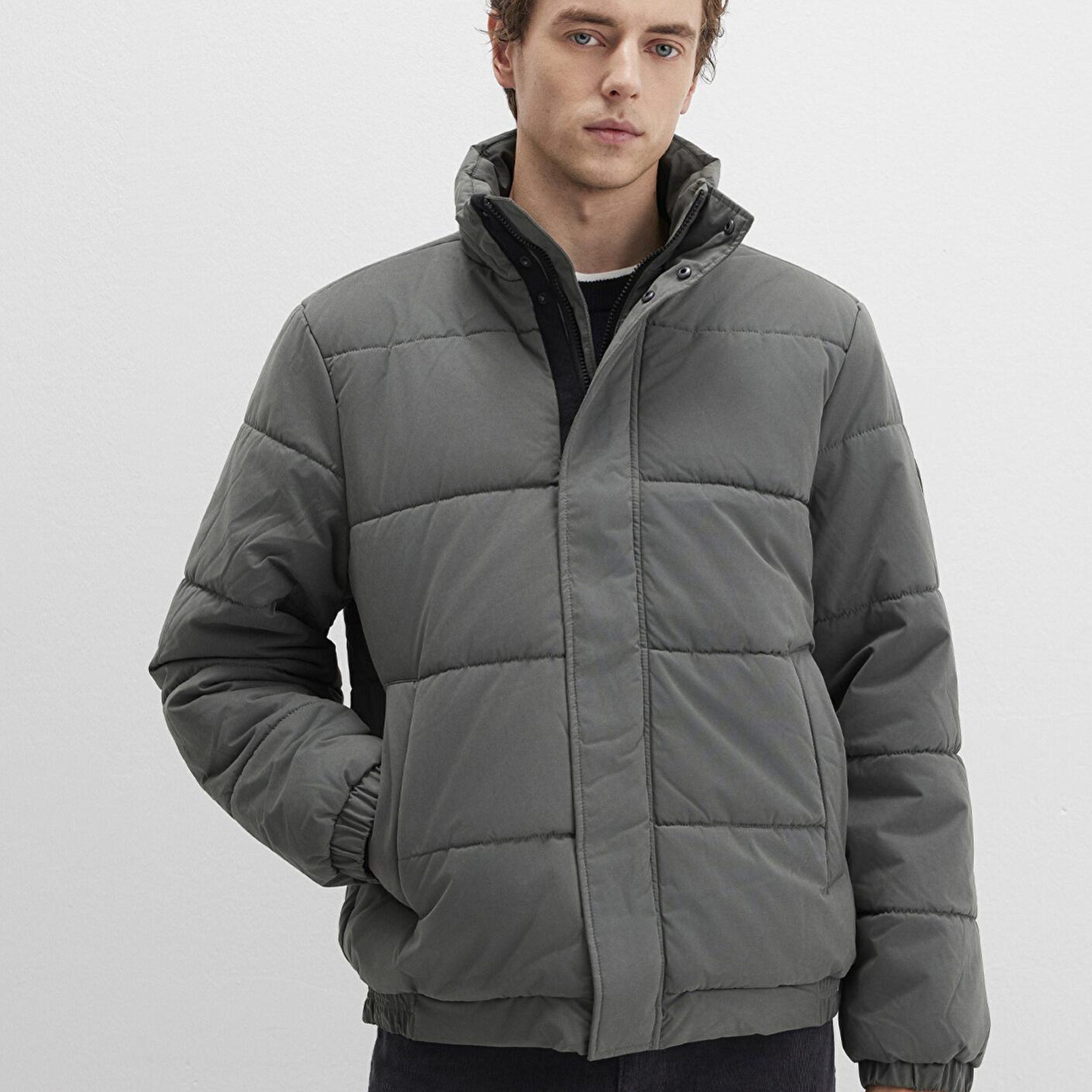 Mavi Dik Yaka Haki Şişme Mont 0110470-71598