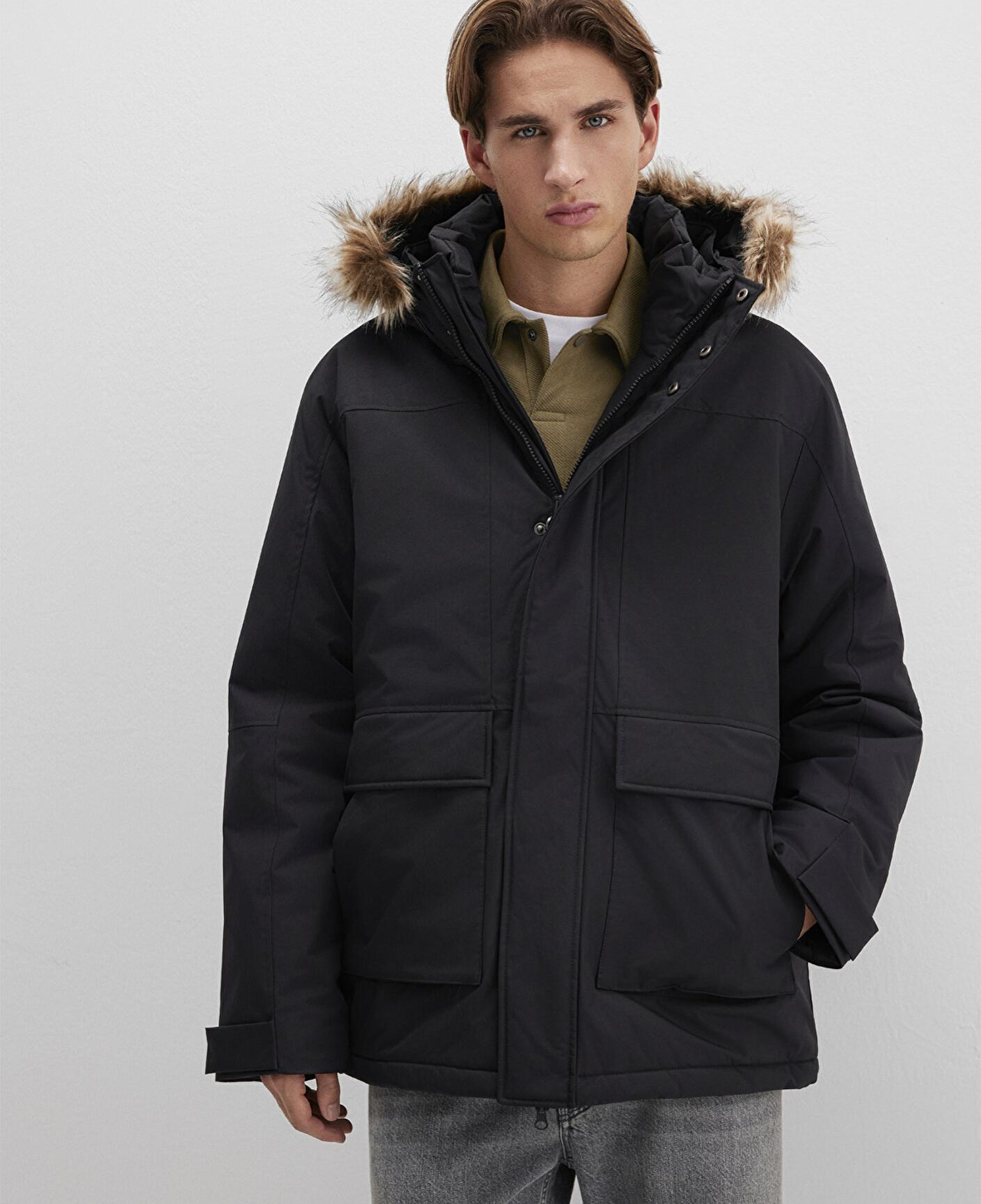 Mavi Kapüşonlu Siyah Parka Loose Fit / Bol Rahat Kesim 0110472-900