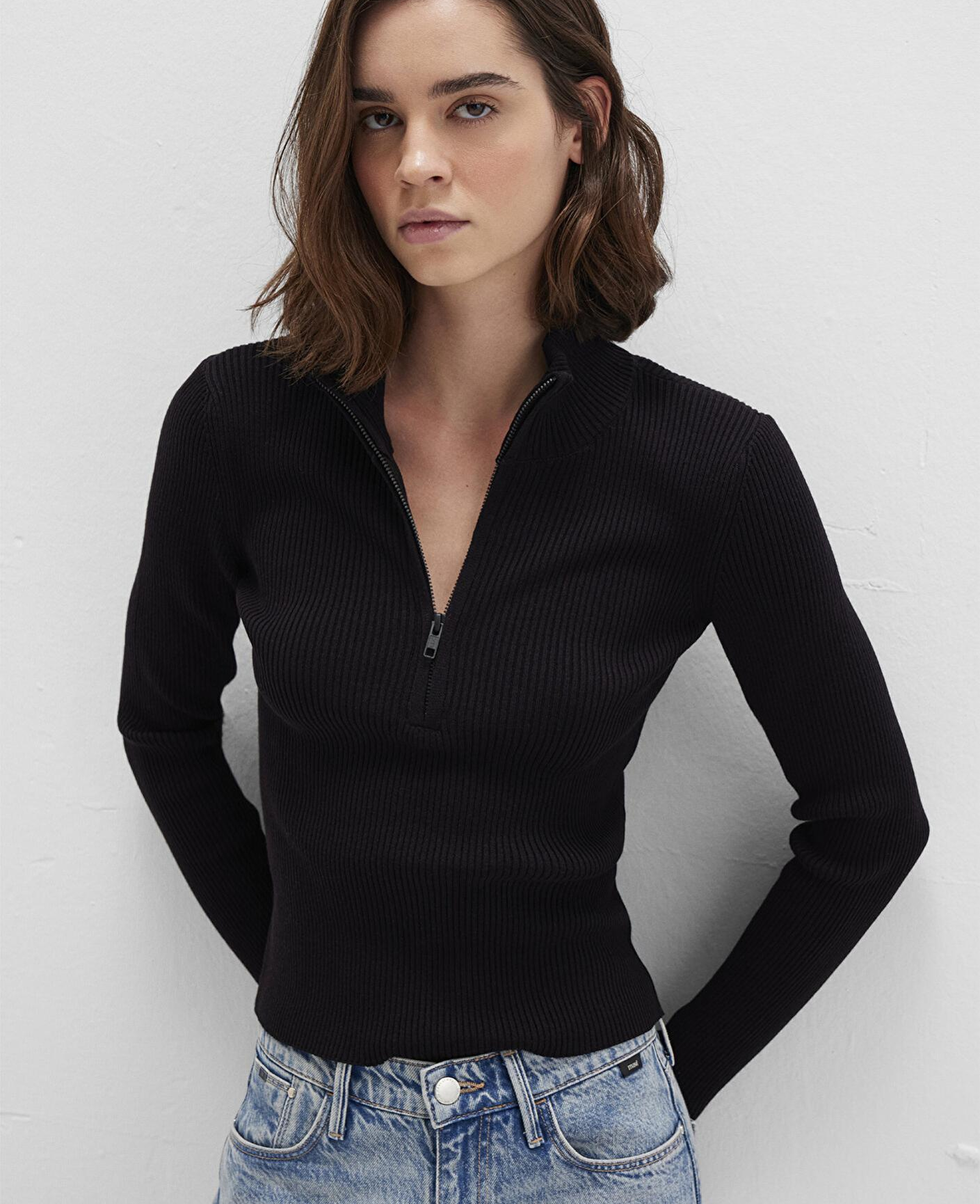 Mavi Yarı Fermuarlı Dik Yaka Siyah Kazak Fitted / Vücuda Oturan Kesim 1710519-900