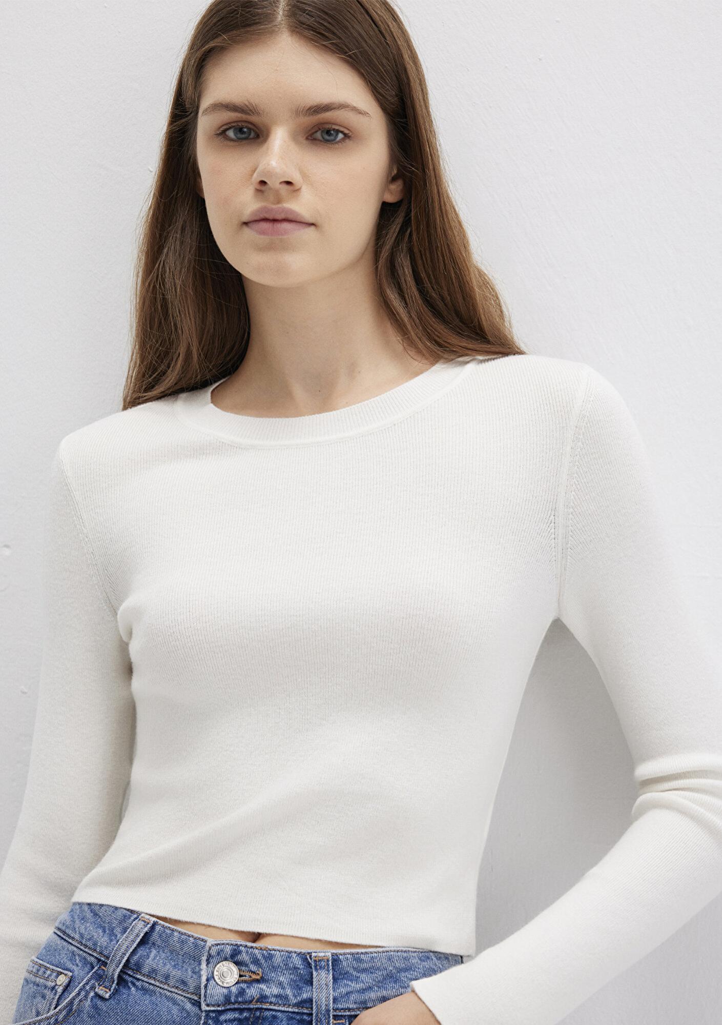 Mavi Bisiklet Yaka Ekru Crop Kazak Crop / Kısa Kesim 1710474-70057