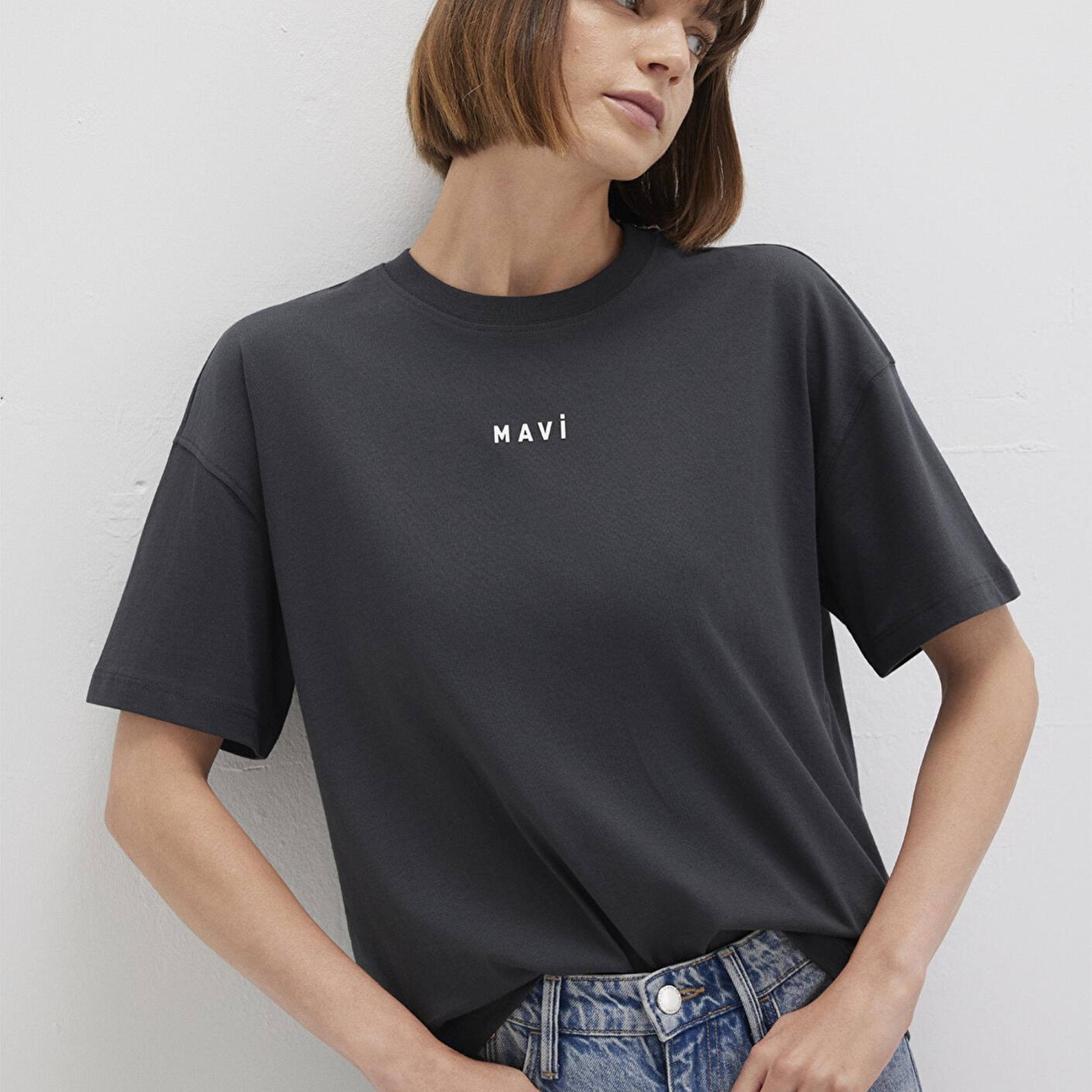 Mavi Mavi Logo Baskılı Antrasit Tişört Loose Fit / Bol Rahat Kesim 1612518-70087