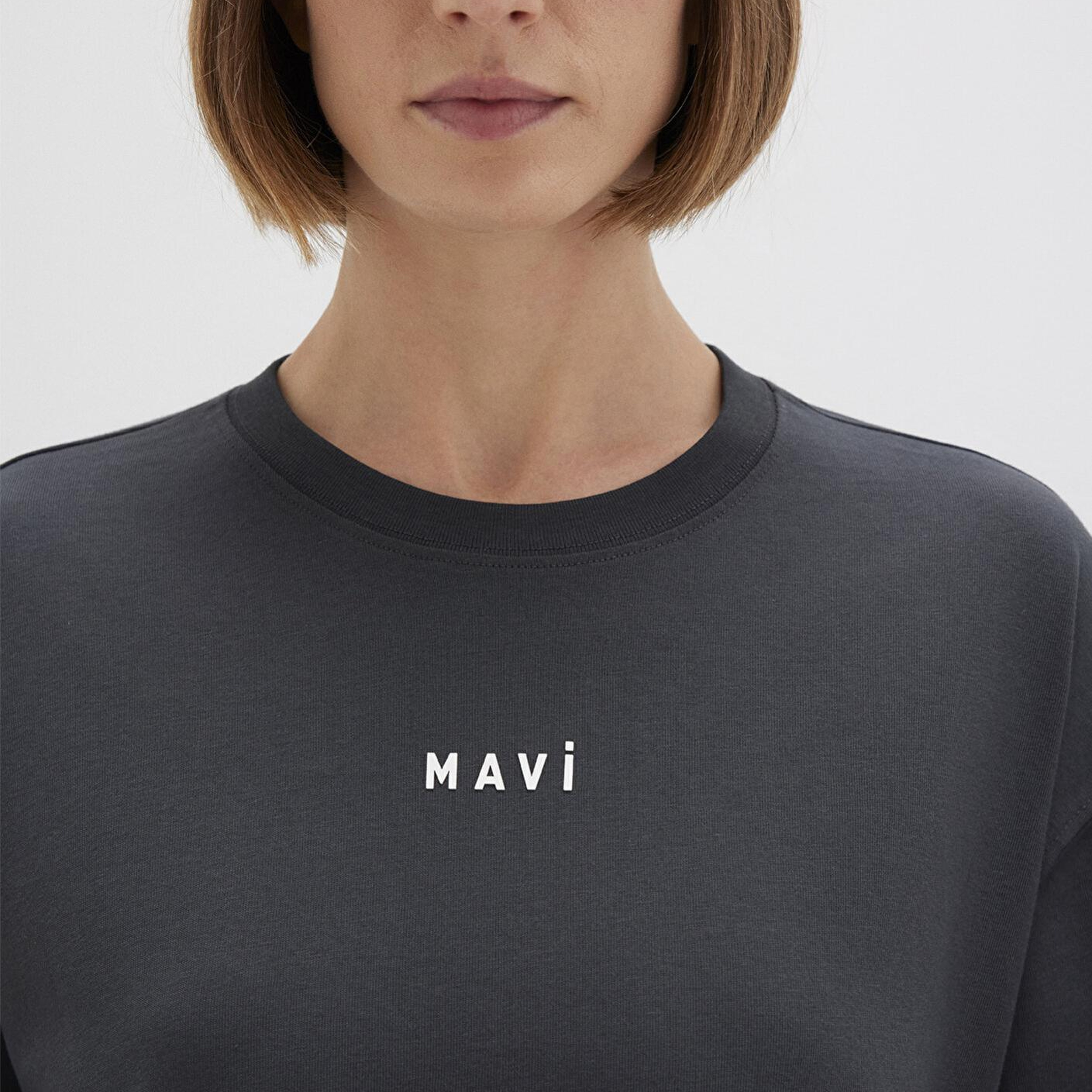 Mavi Mavi Logo Baskılı Antrasit Tişört Loose Fit / Bol Rahat Kesim 1612518-70087
