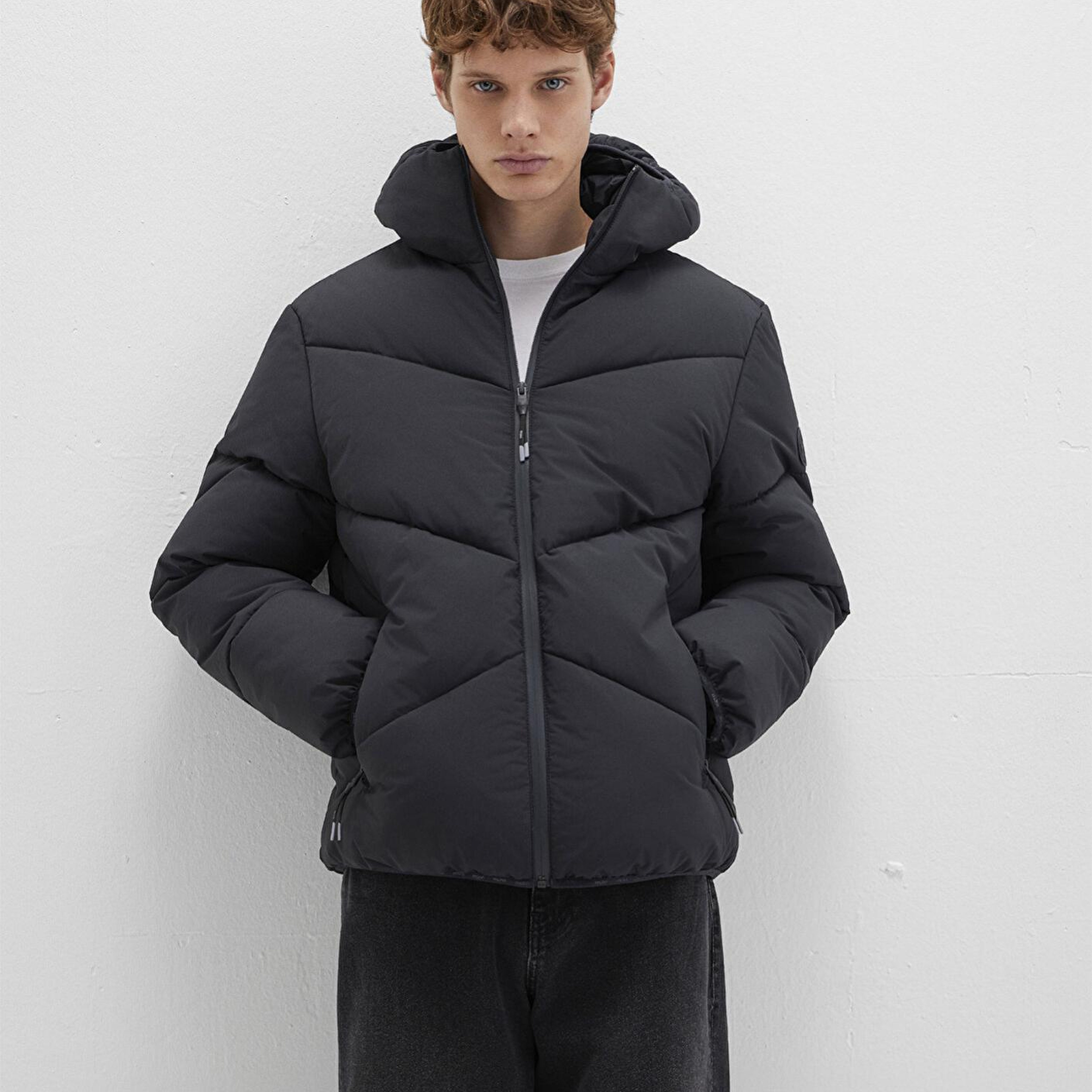 Mavi Kapüşonlu Siyah Şişme Mont 0110360-900