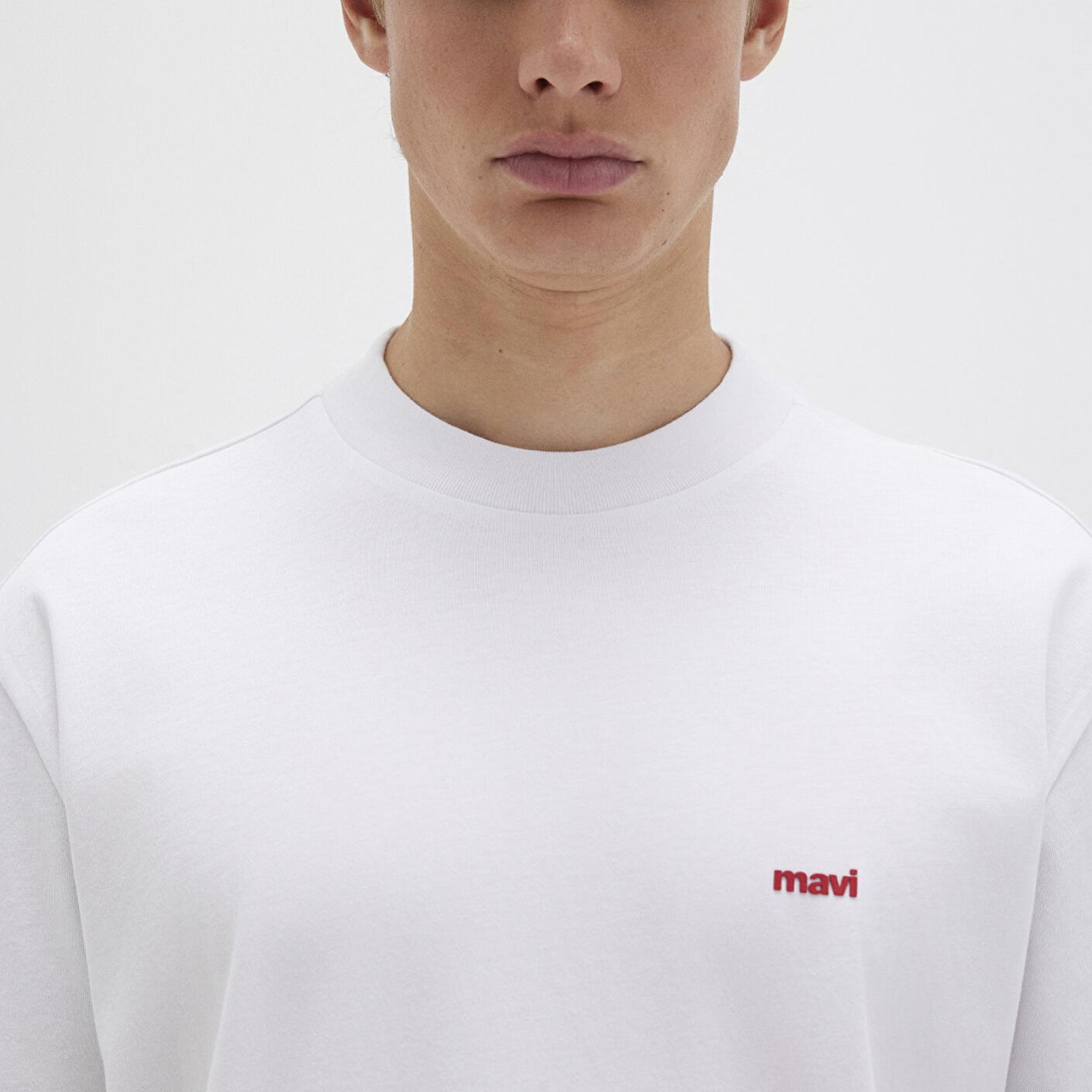 Mavi Mavi Logo Baskılı Beyaz Basic Tişört Loose Fit / Bol Rahat Kesim 0612216-620