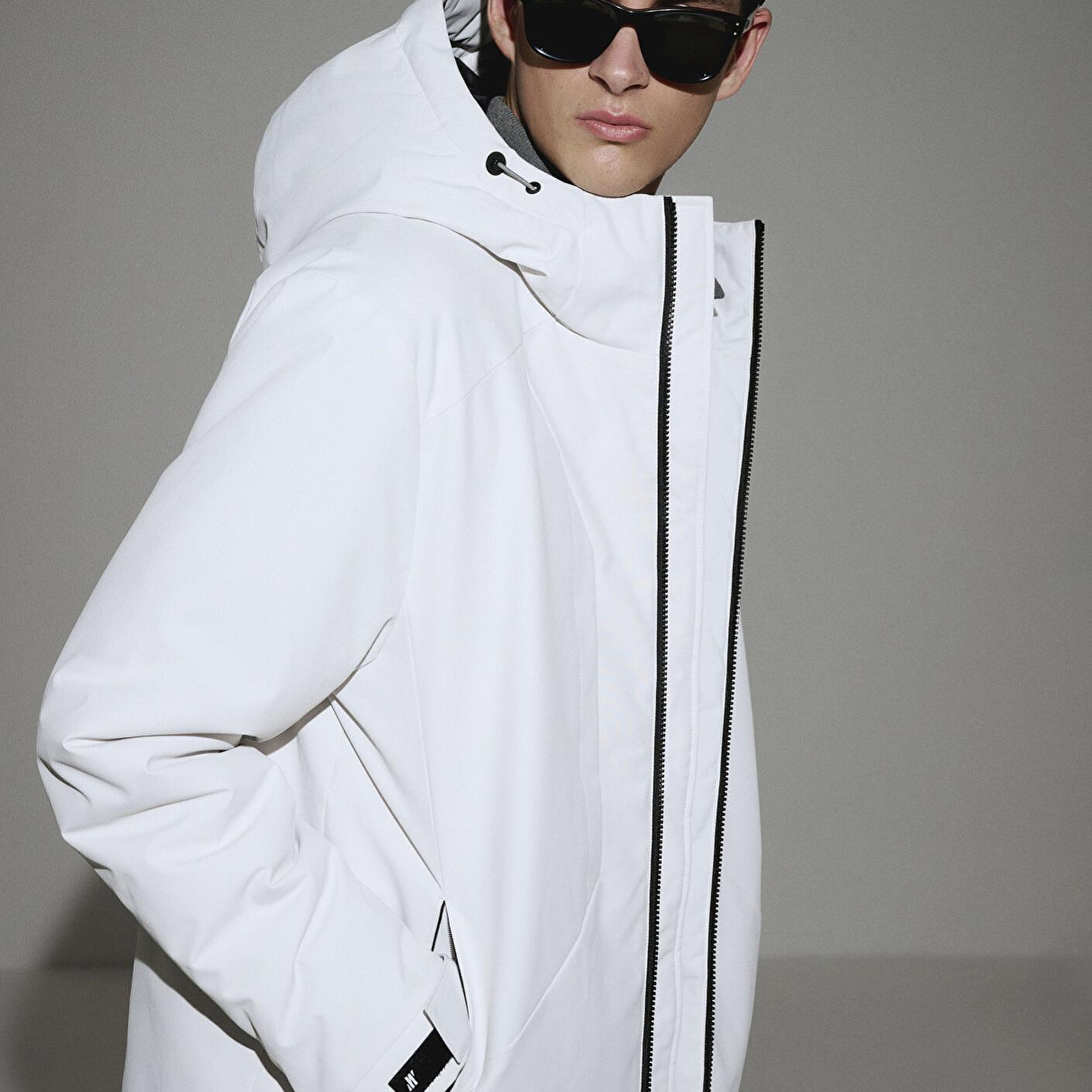 Mavi Su İtici Kapüşonlu Gri Şişme Mont 0110441-83746