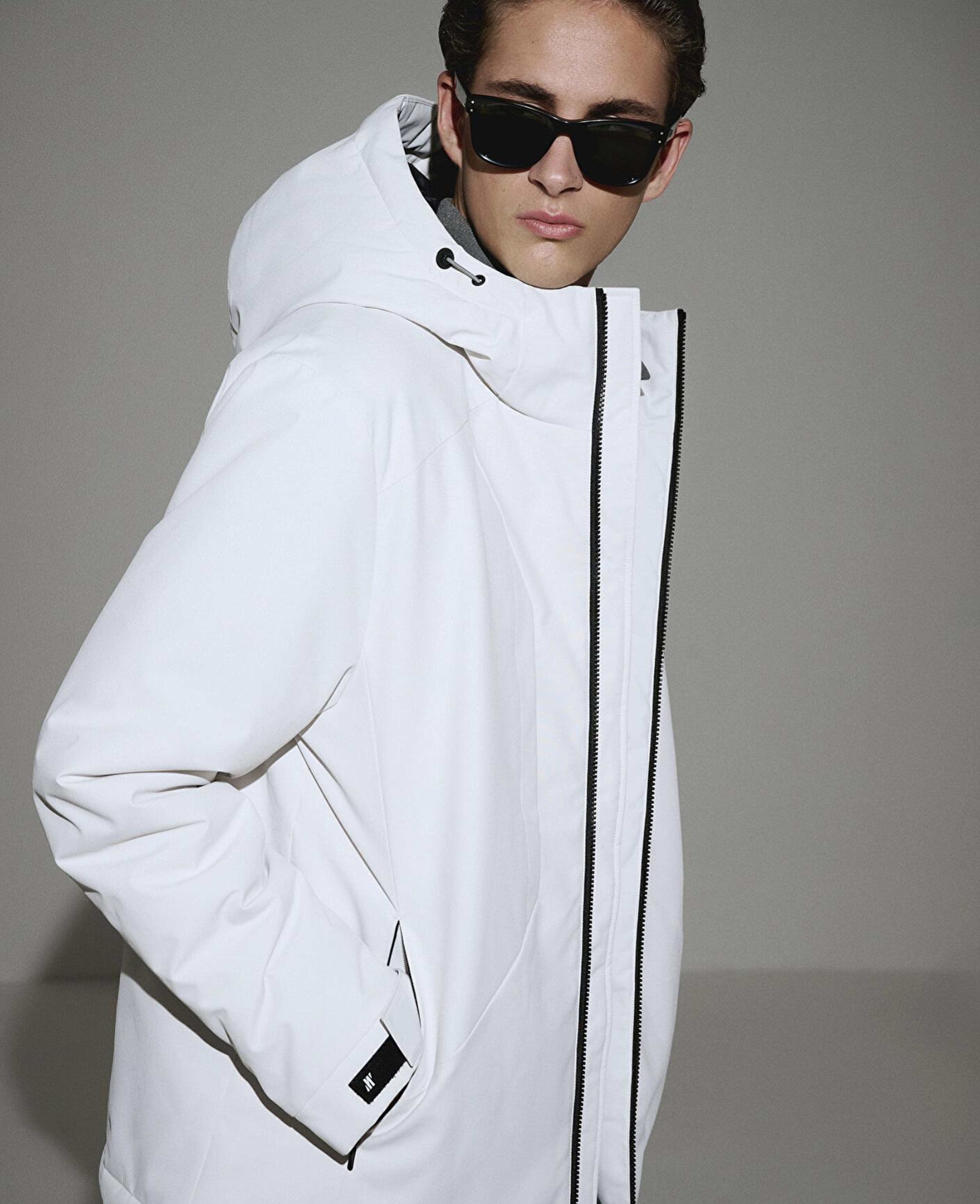 Mavi Su İtici Kapüşonlu Gri Şişme Mont 0110441-83746