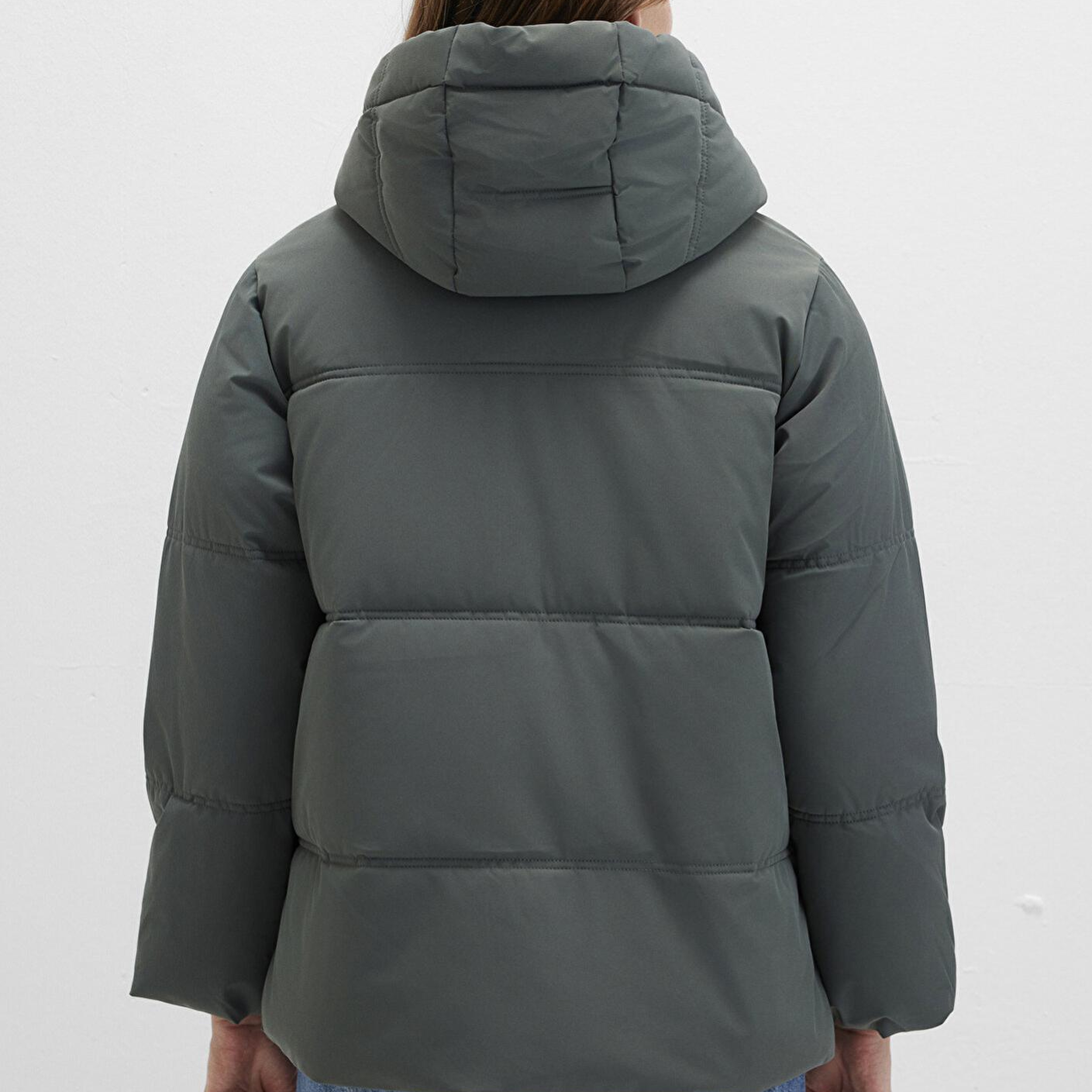 Mavi Su İtici Kapüşonlu Yeşil Şişme Mont 1110445-71598