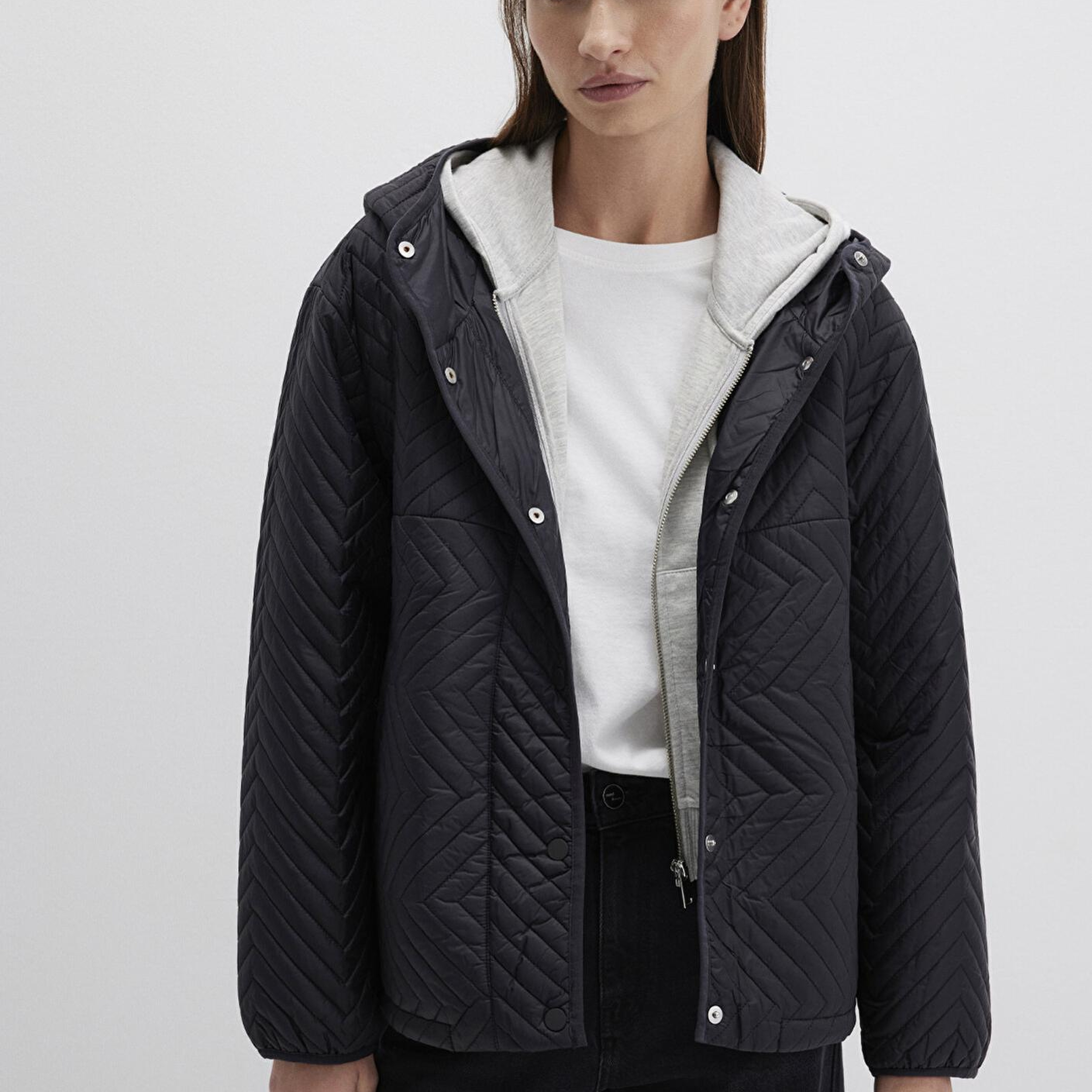 Mavi Kapüşonlu Kapitone Siyah Ceket Loose Fit / Bol Rahat Kesim 1110460-900