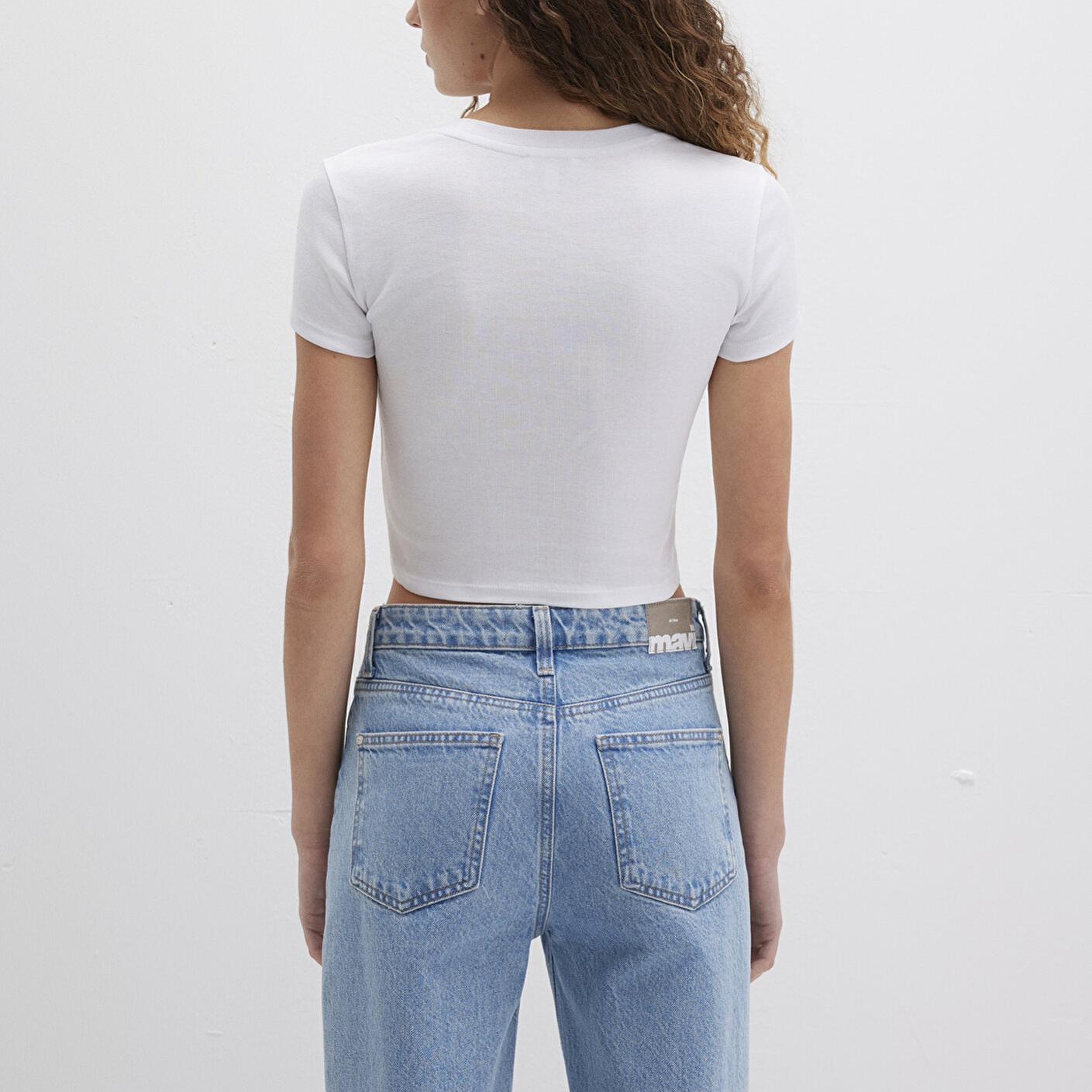 Mavi Miav Baskılı Beyaz Crop Tişört Crop / Kısa Kesim 1612453-620