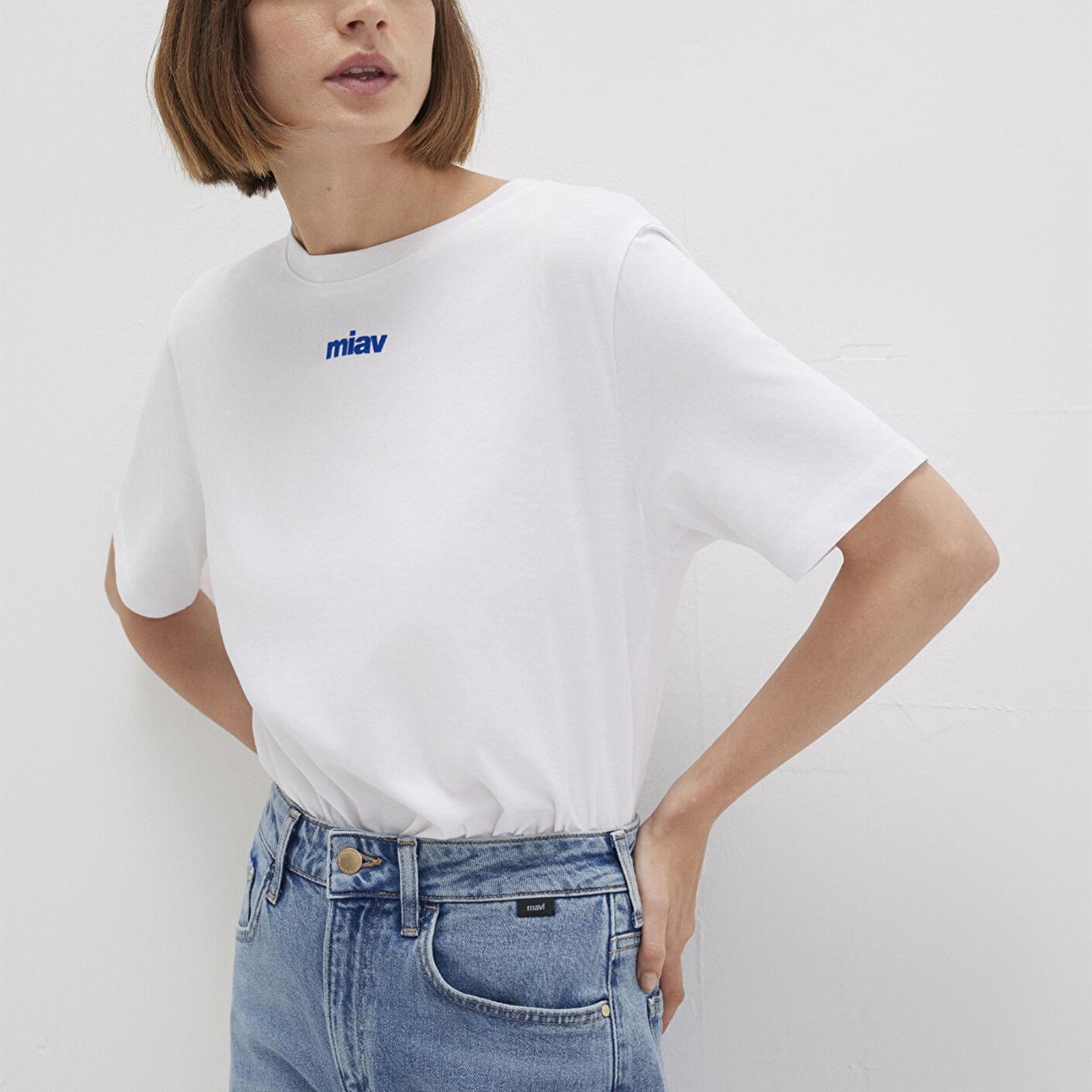 Mavi Mini Miav Baskılı Beyaz Tişört Regular Fit / Normal Kesim 1612452-620