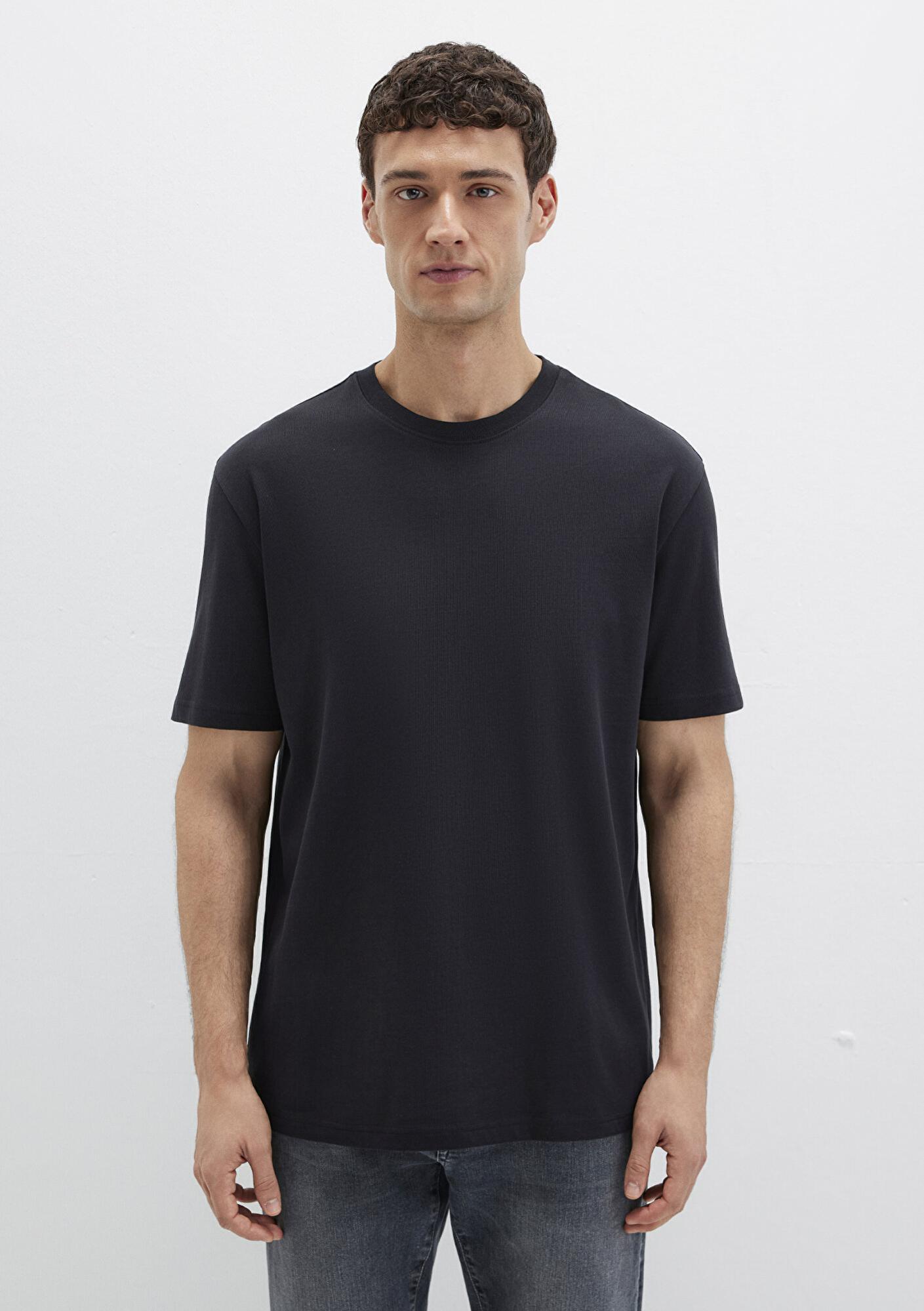 Mavi Bisiklet Yaka Siyah Basic Tişört Loose Fit / Bol Rahat Kesim 0611596-900