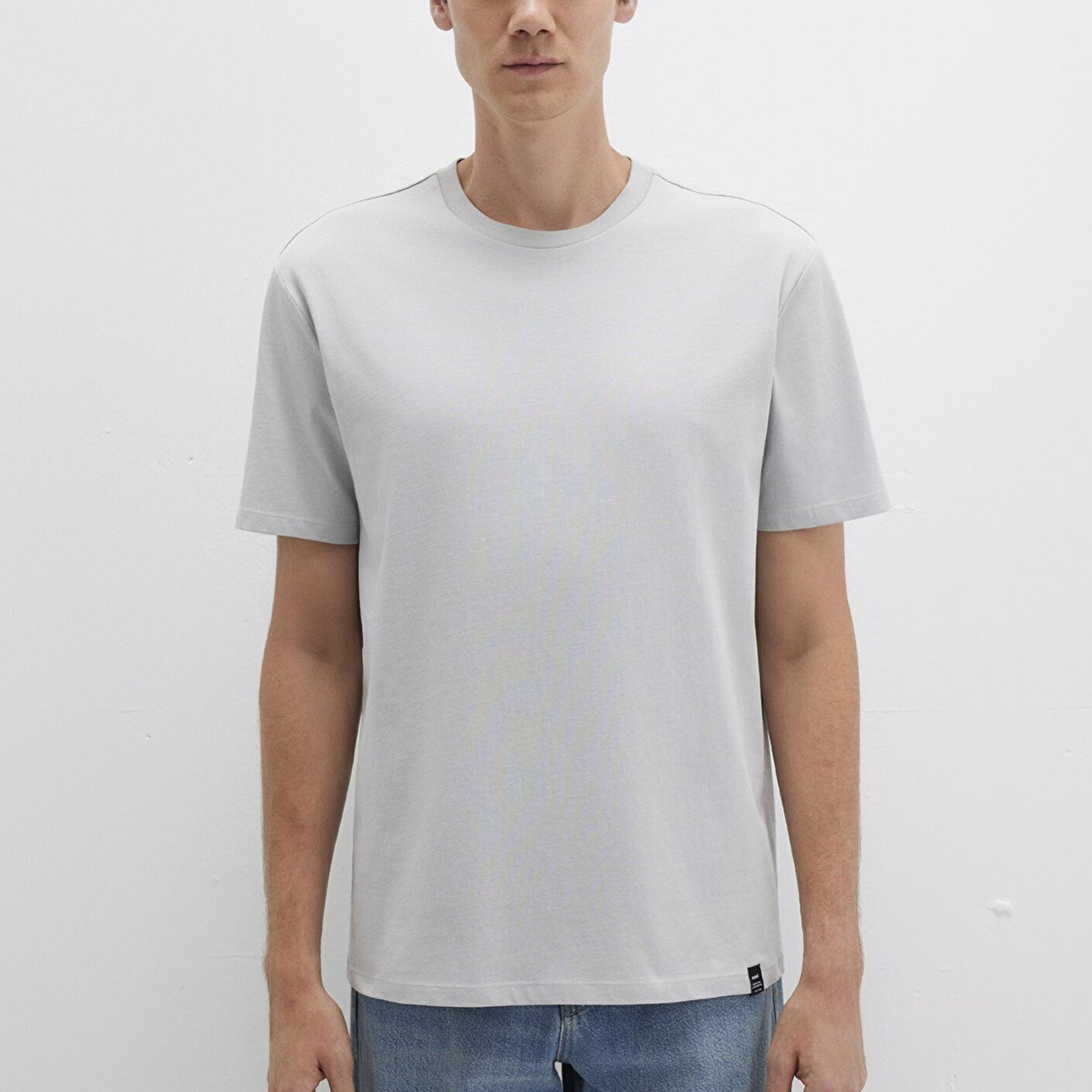 Mavi Etiket Detaylı Gri Basic Tişört Loose Fit / Bol Rahat Kesim 0611824-70075