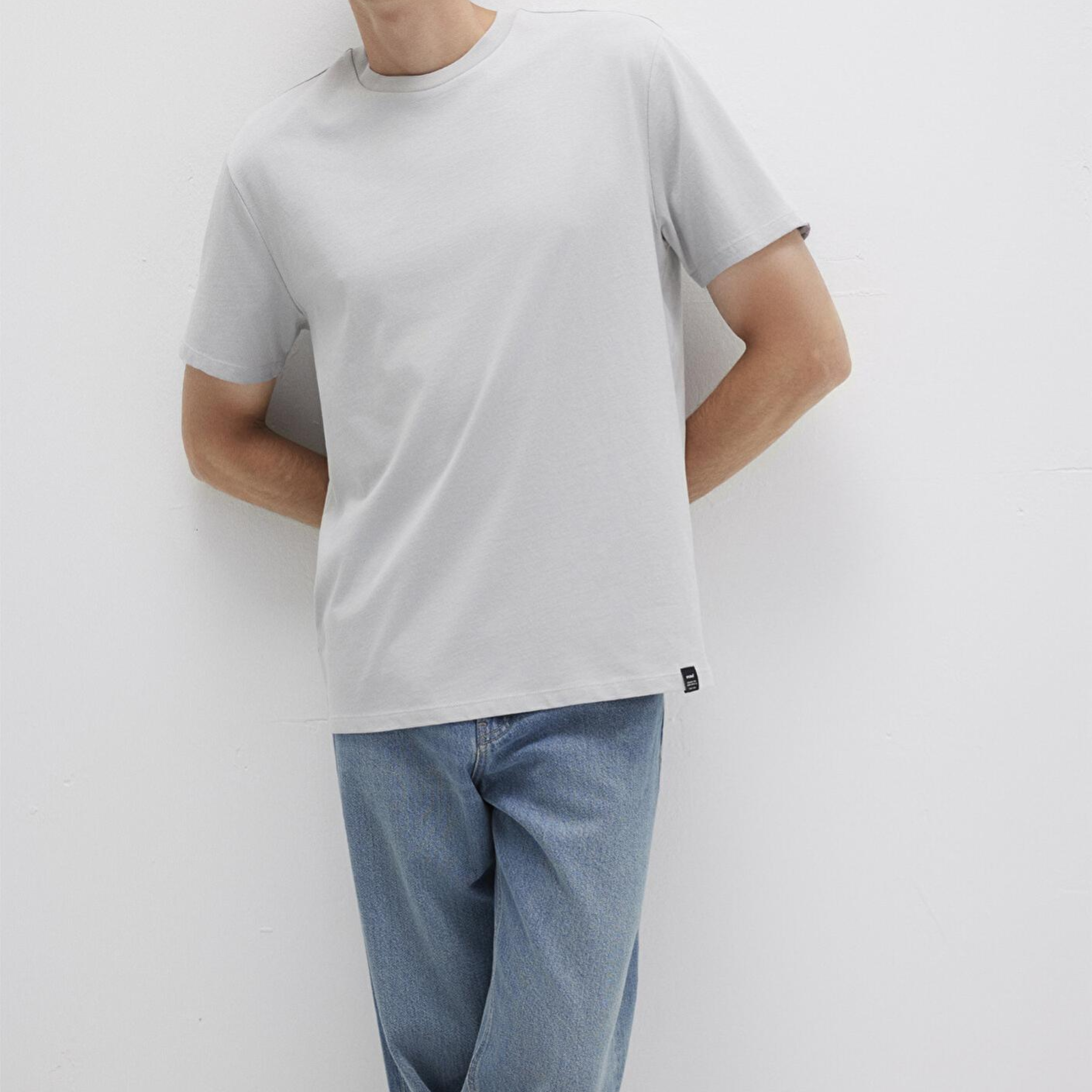 Mavi Etiket Detaylı Gri Basic Tişört Loose Fit / Bol Rahat Kesim 0611824-70075