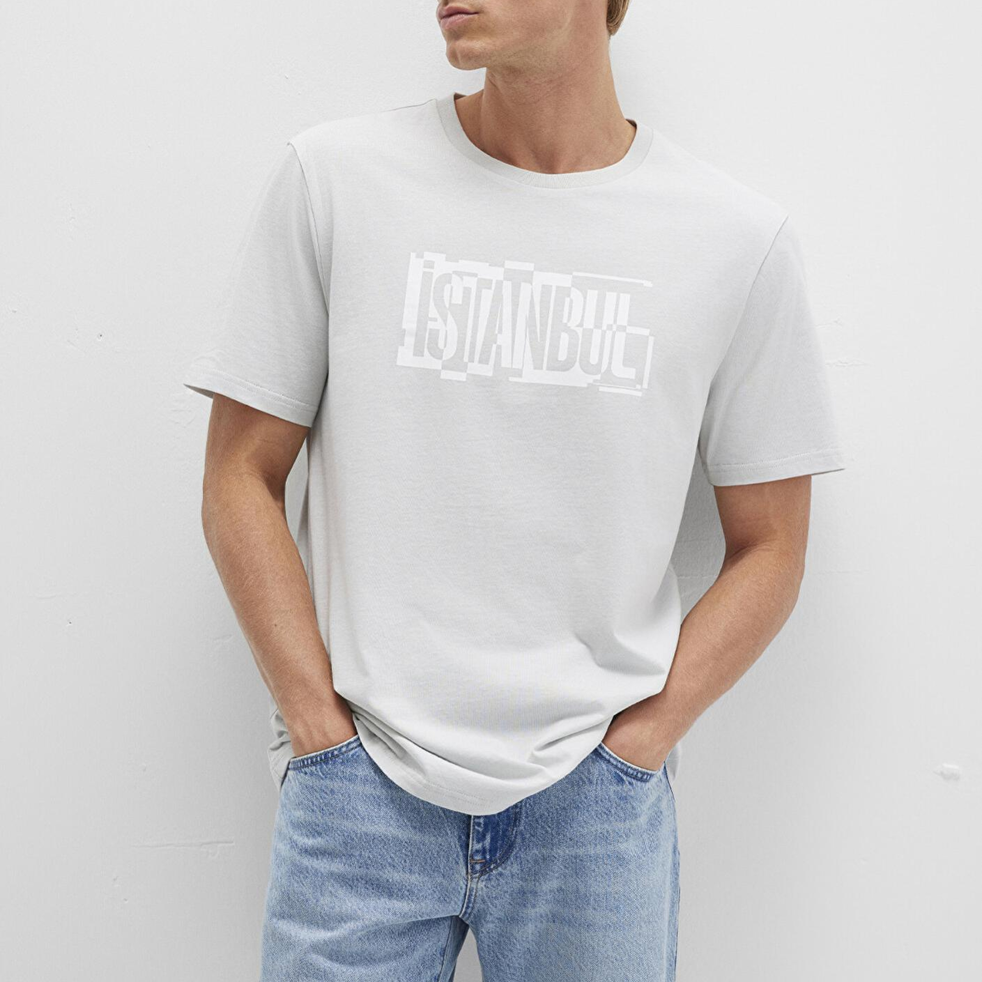 Mavi İstanbul Baskılı Gri Tişört Regular Fit / Normal Kesim 0611789-80618