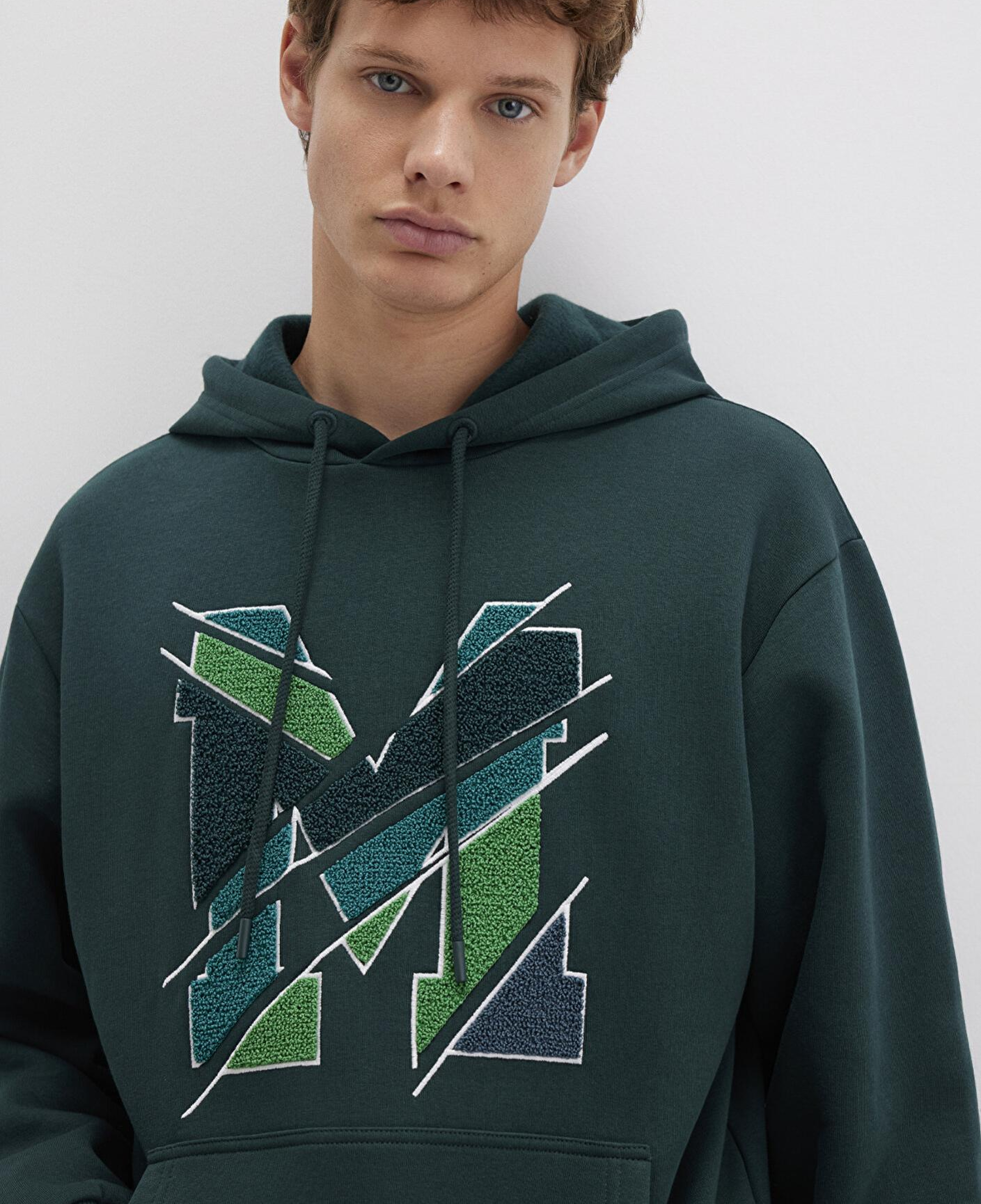 Mavi M Logo Baskılı Kapüşonlu Yeşil Sweatshirt 0S10106-81570