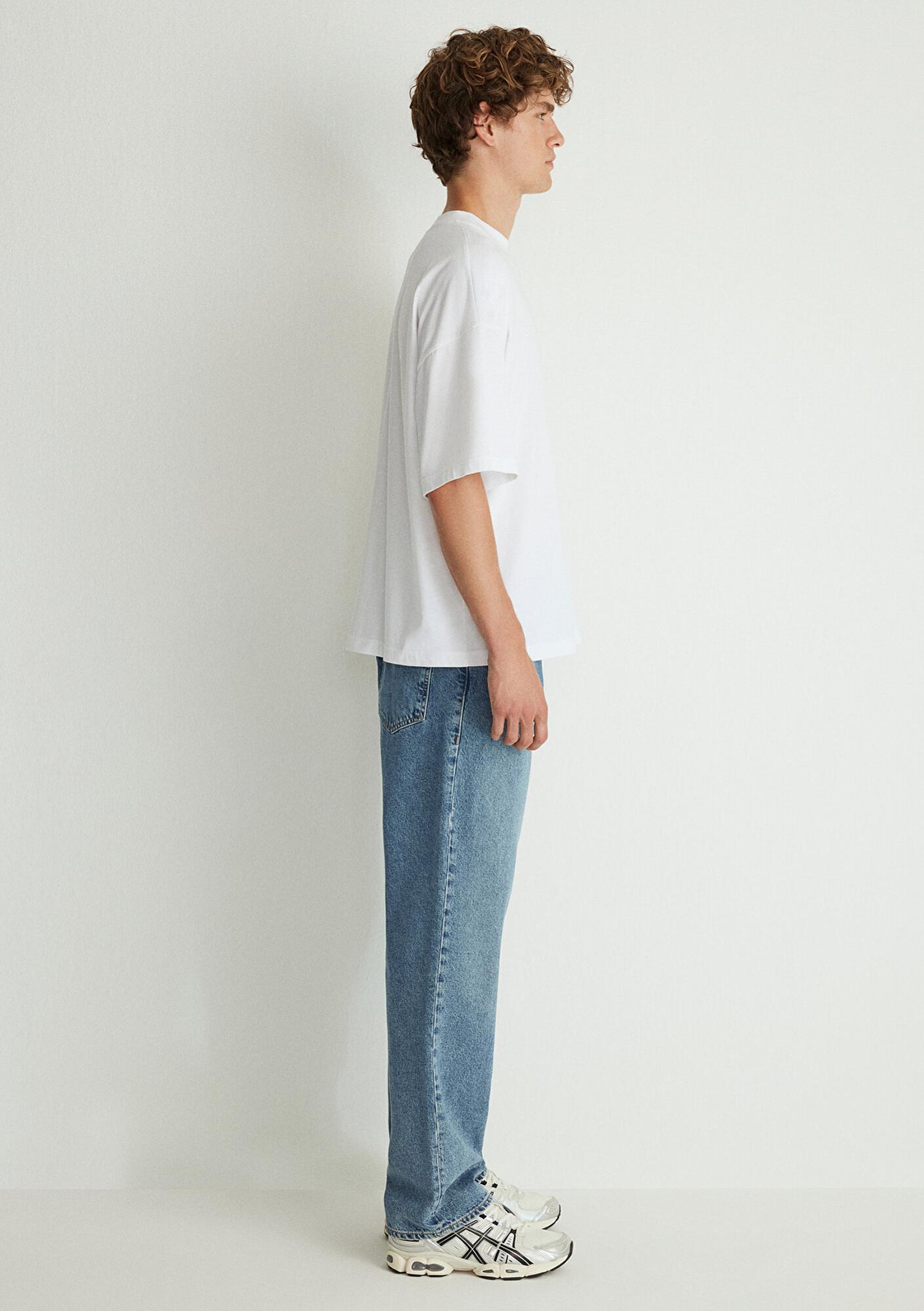 Mavi Bisiklet Yaka Basic Beyaz Tişört Oversize / Geniş Kesim 0611931-620