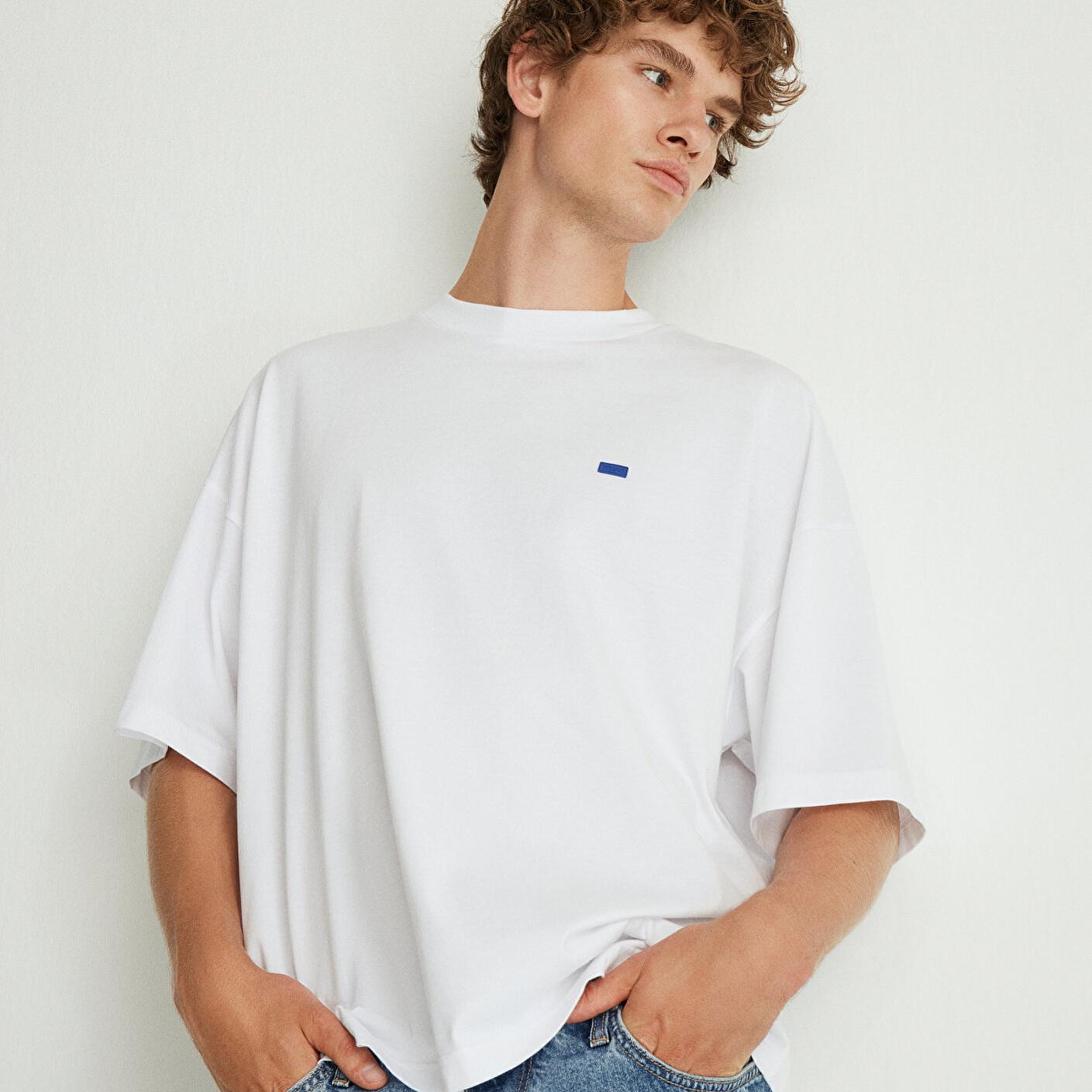 Mavi Bisiklet Yaka Basic Beyaz Tişört Oversize / Geniş Kesim 0611931-620