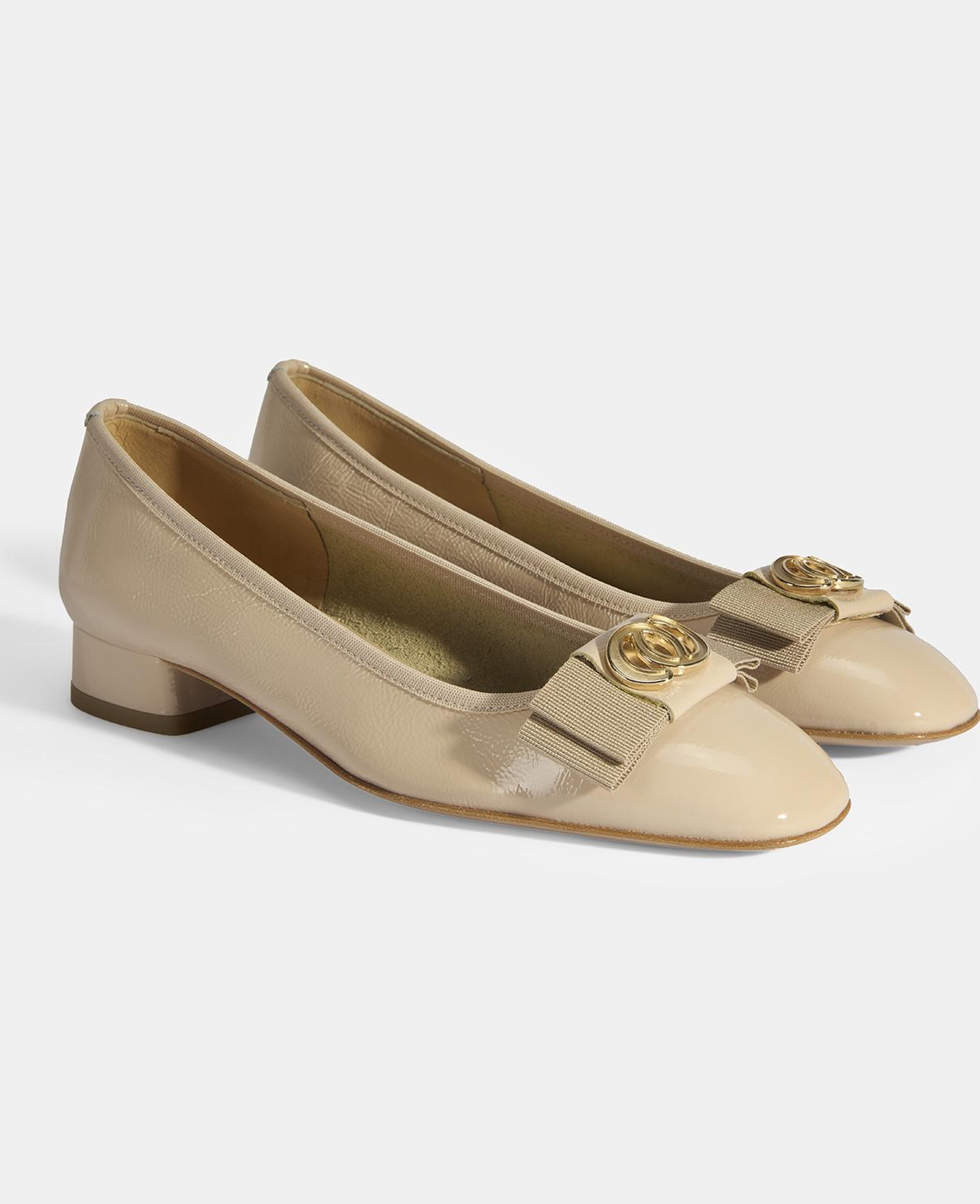 Luca Grossi Kadın Ten Metal Aksesuarlı Rugan Babet