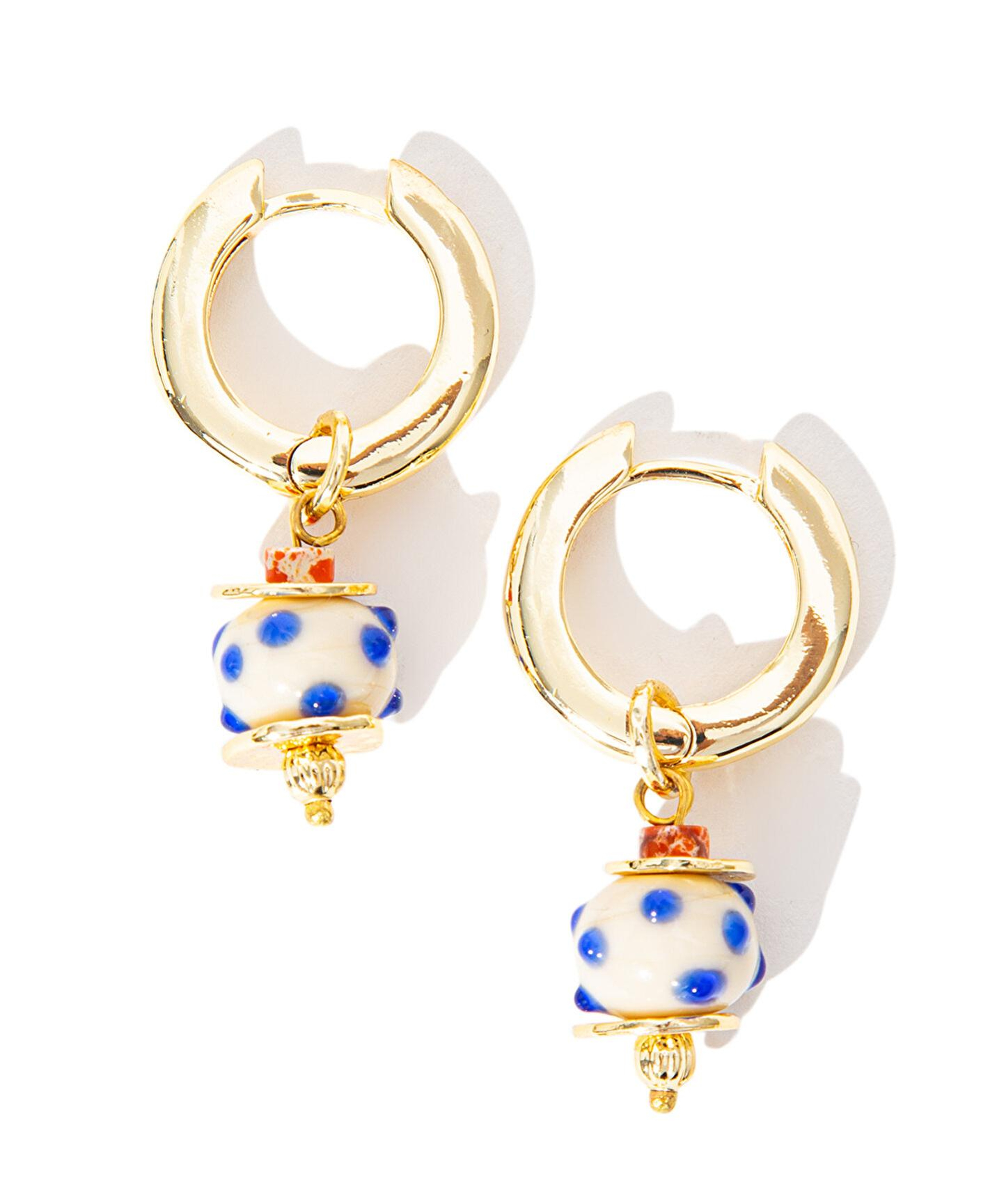 Mavi Boncuk Detaylı Altın Rengi Küpe 1912499-34961